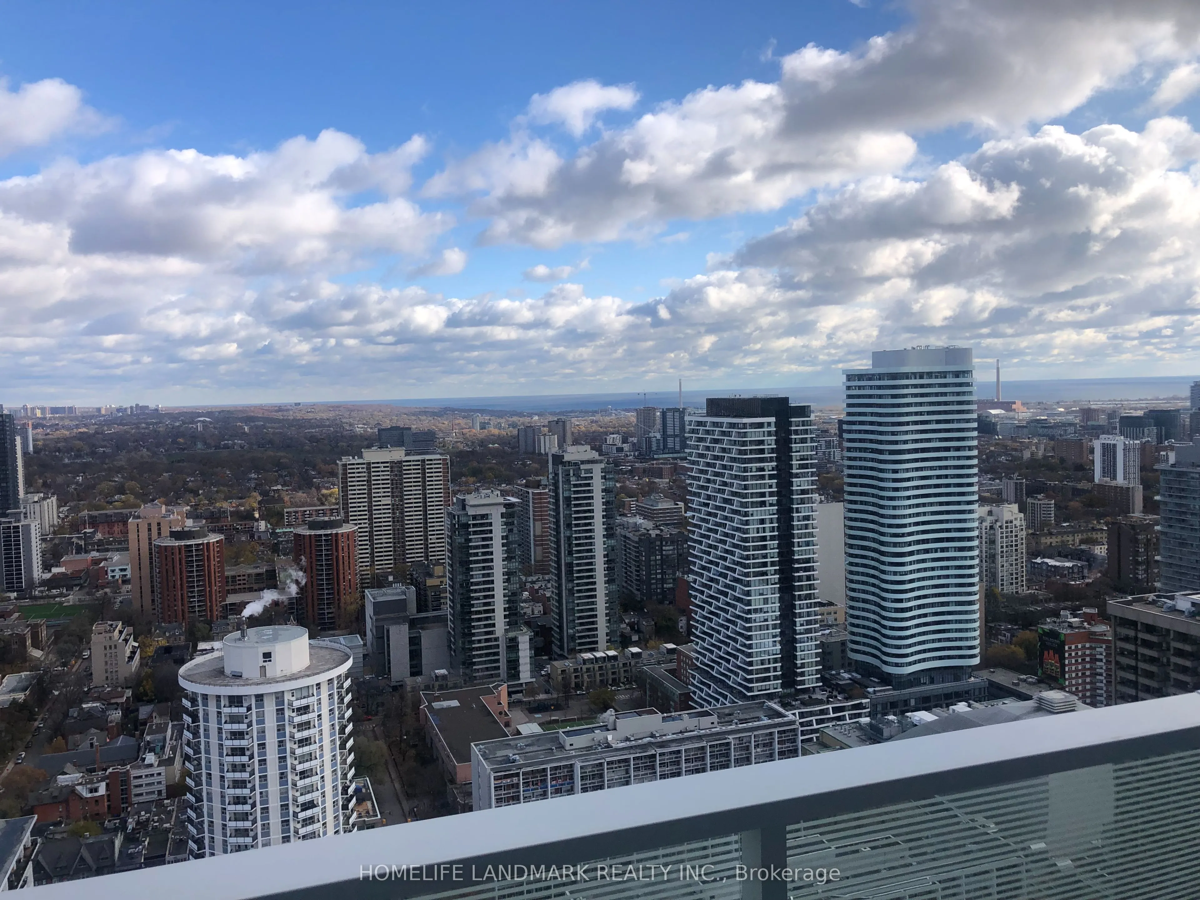 501 Yonge Street E, #4007