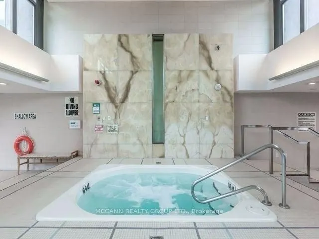 215 Fort York Boulevard, #3301