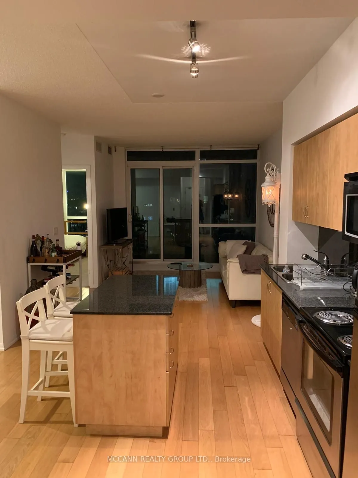 215 Fort York Boulevard, #3301