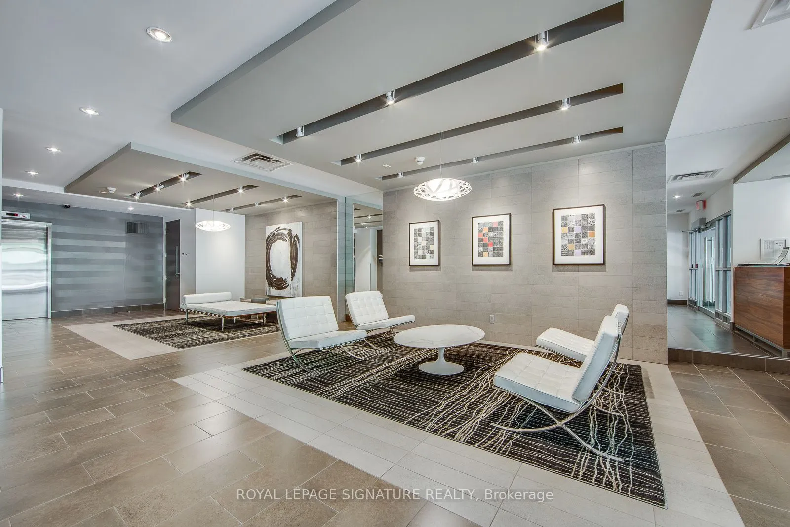 23 Brant Street, #408