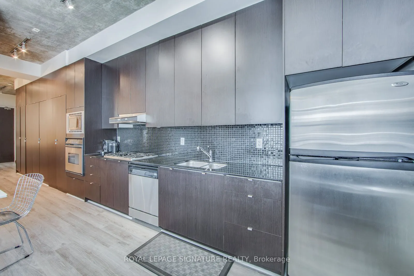 23 Brant Street, #408