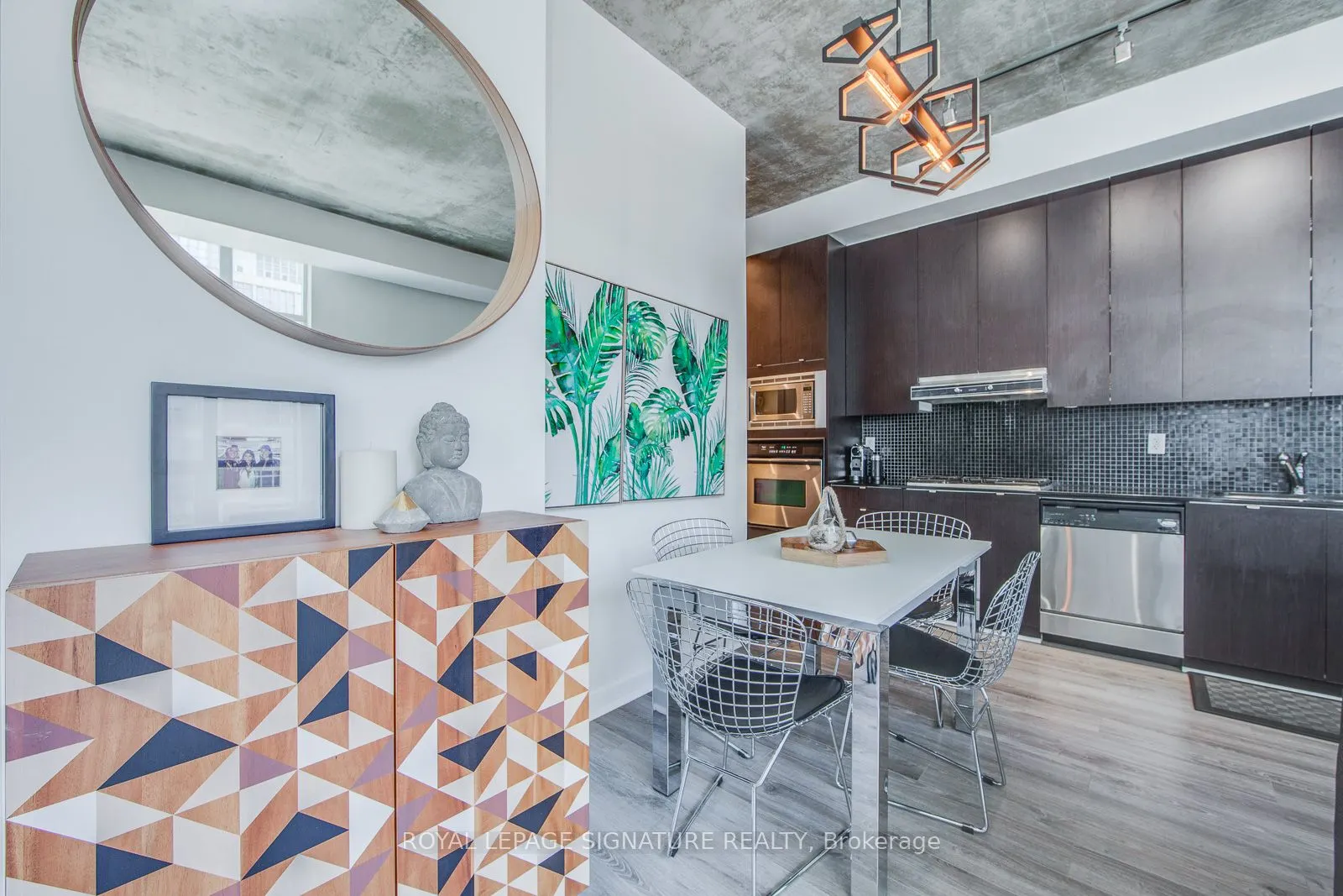 23 Brant Street, #408