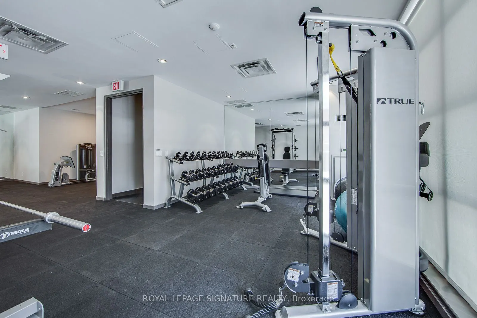 23 Brant Street, #408