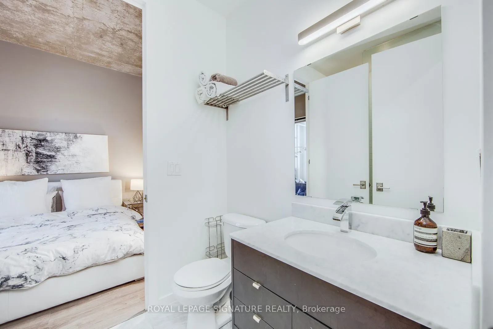 23 Brant Street, #408