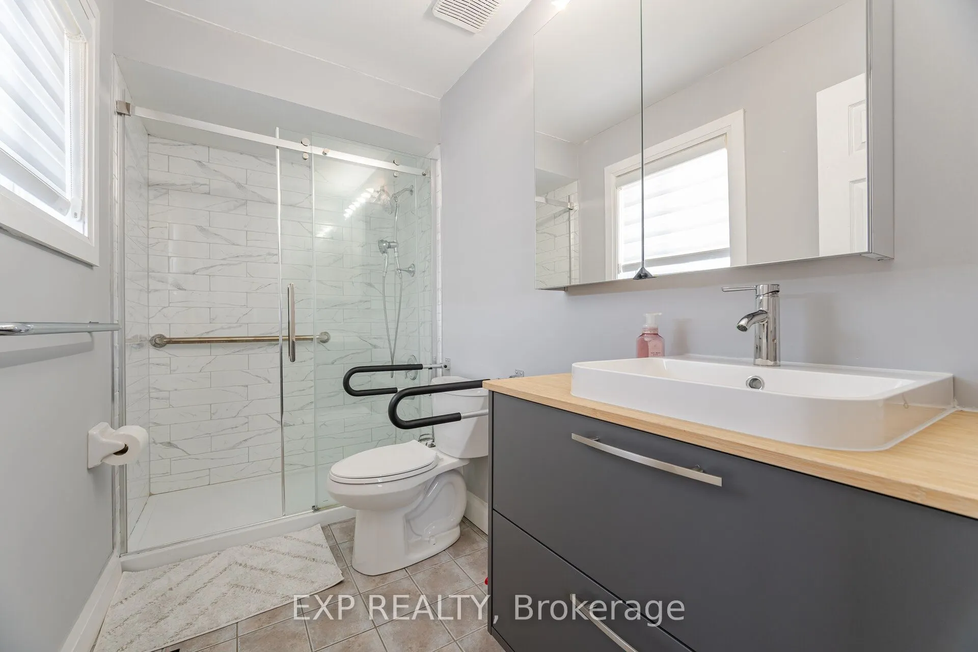 10 Seton Park Road