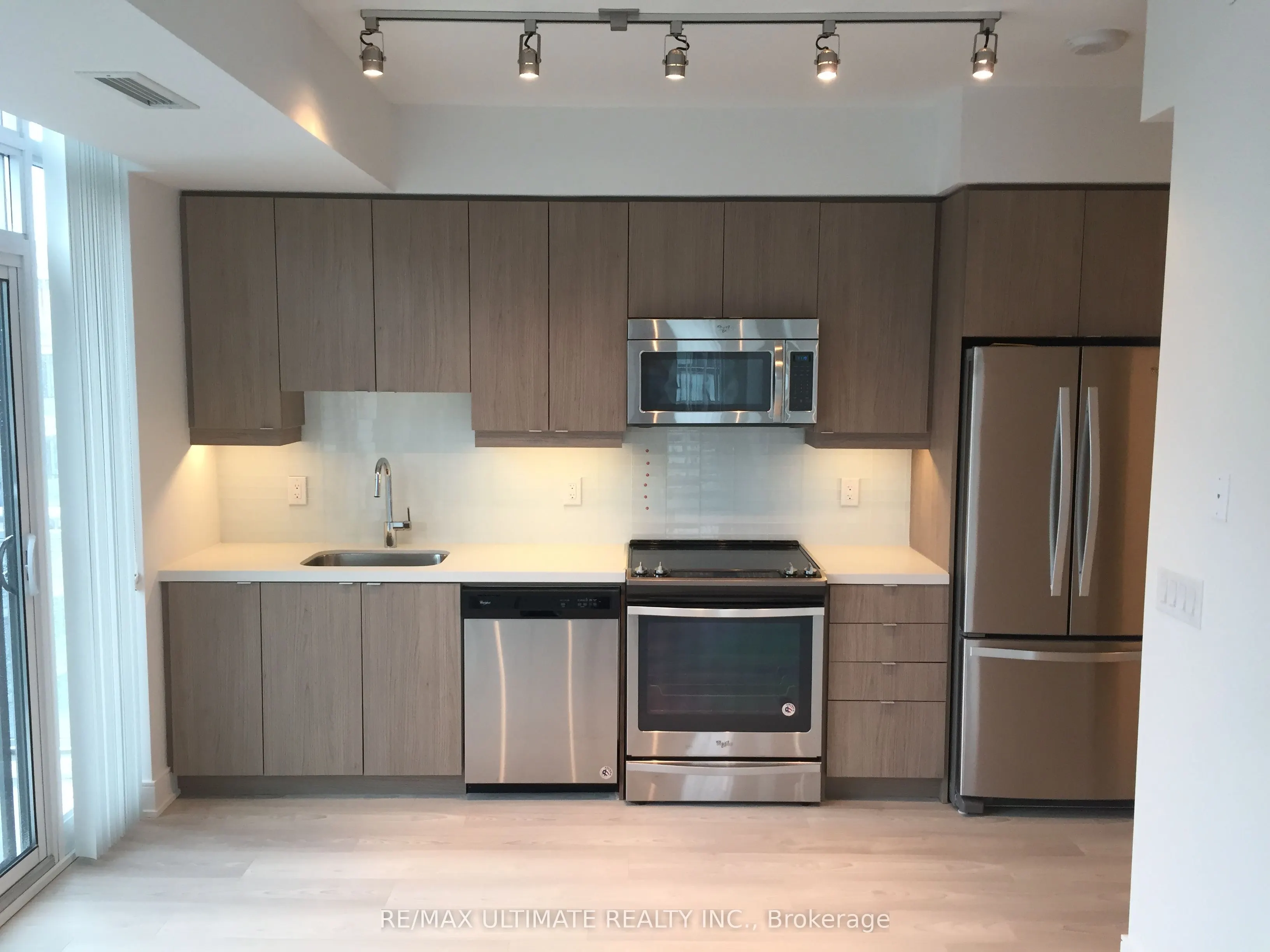 525 Adelaide Street W, #Ph 29