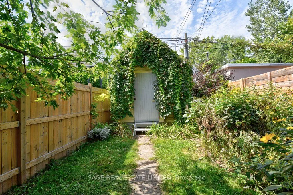 36 Alameda Avenue