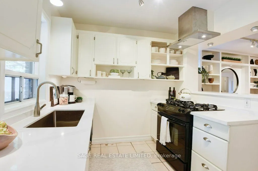 36 Alameda Avenue