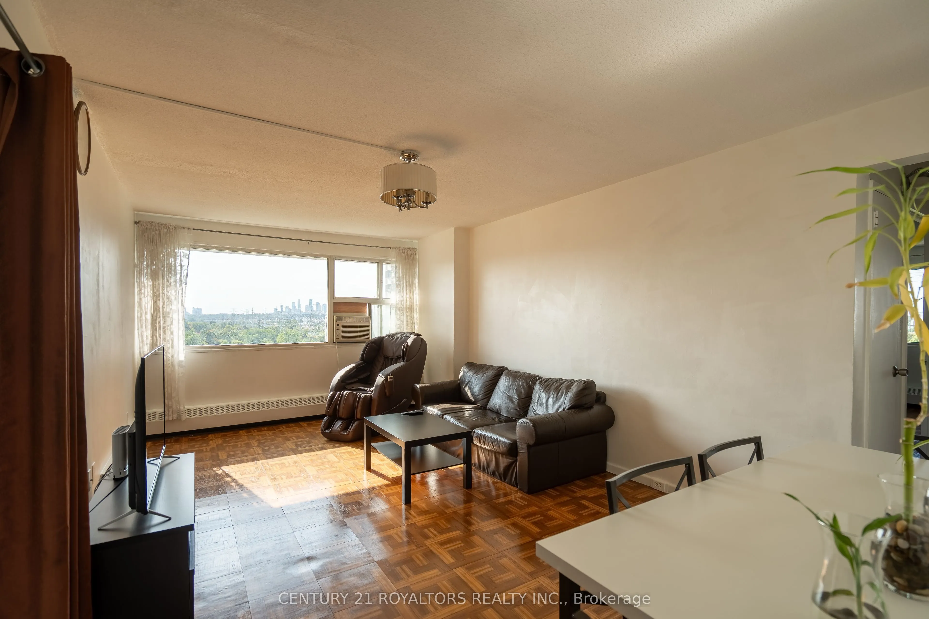 725 Don Mill Road, #906