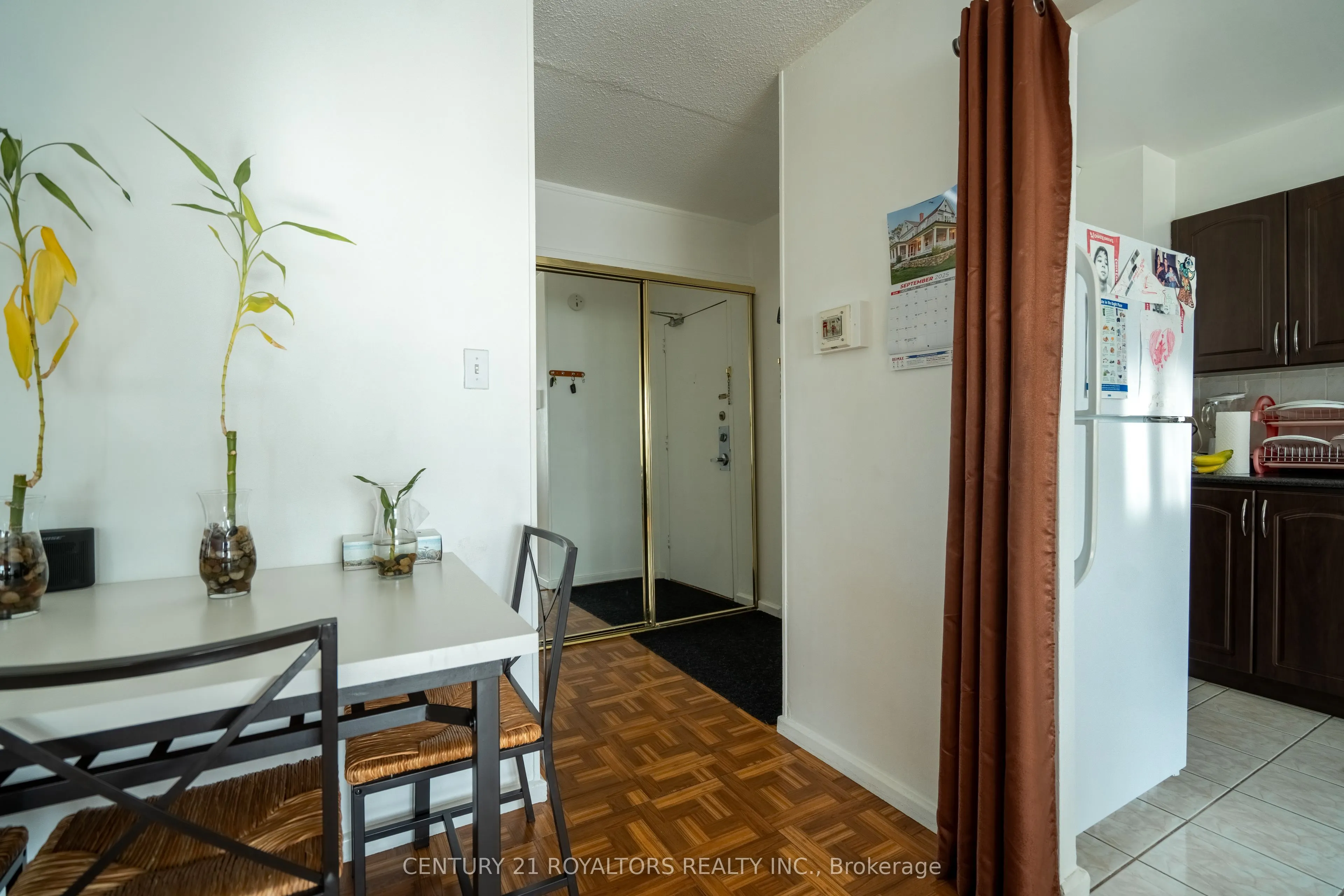 725 Don Mill Road, #906