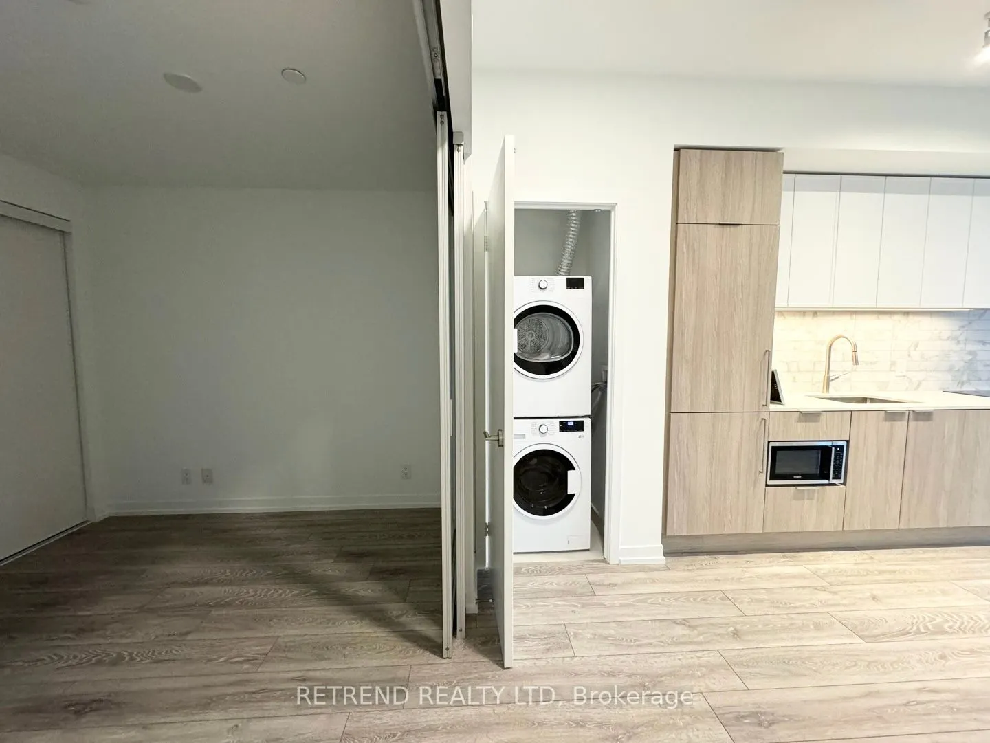 2020 Bathurst Street, #537