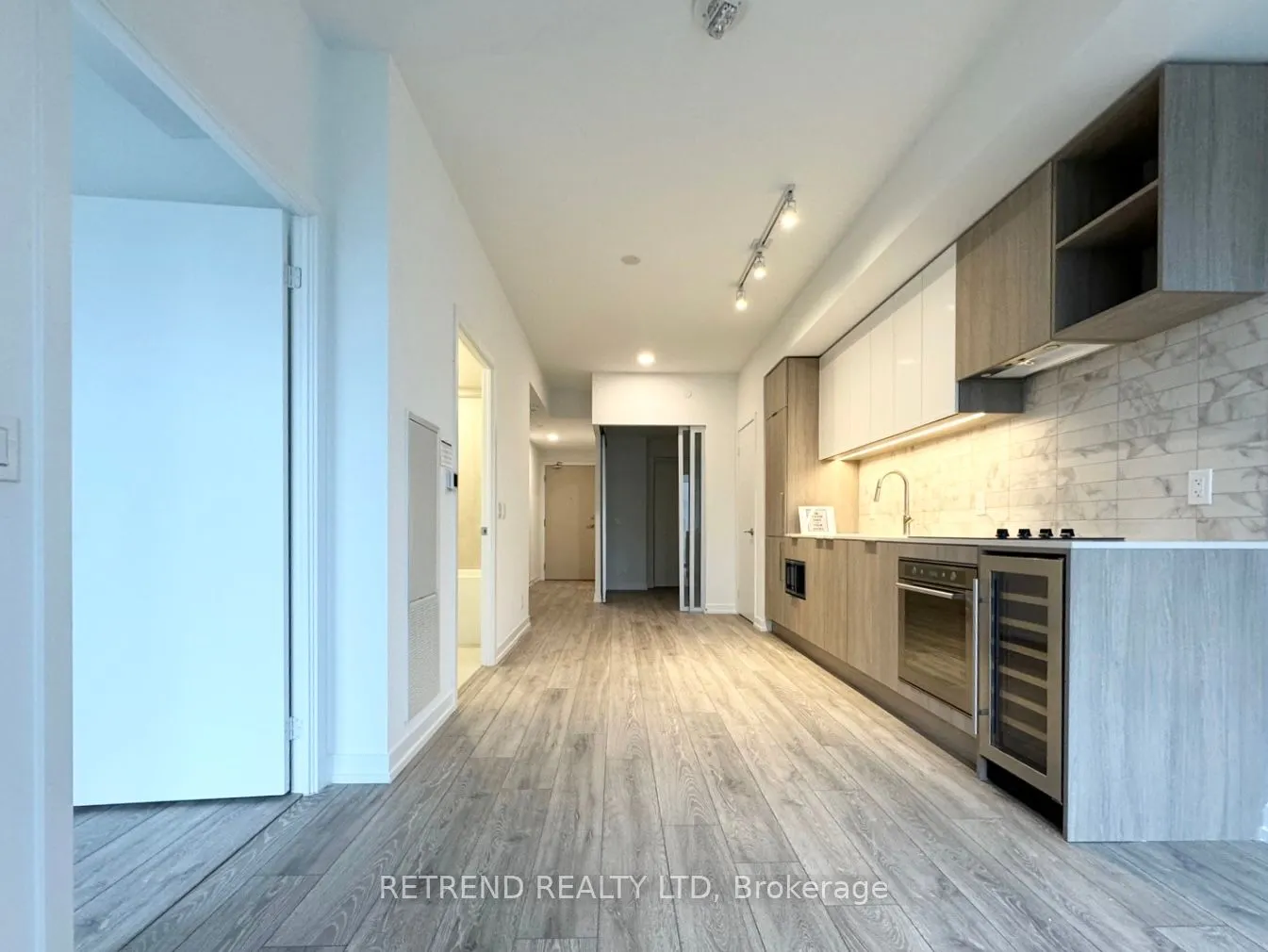 2020 Bathurst Street, #537