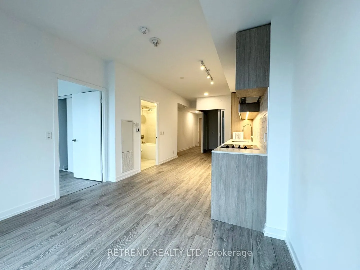 2020 Bathurst Street, #537