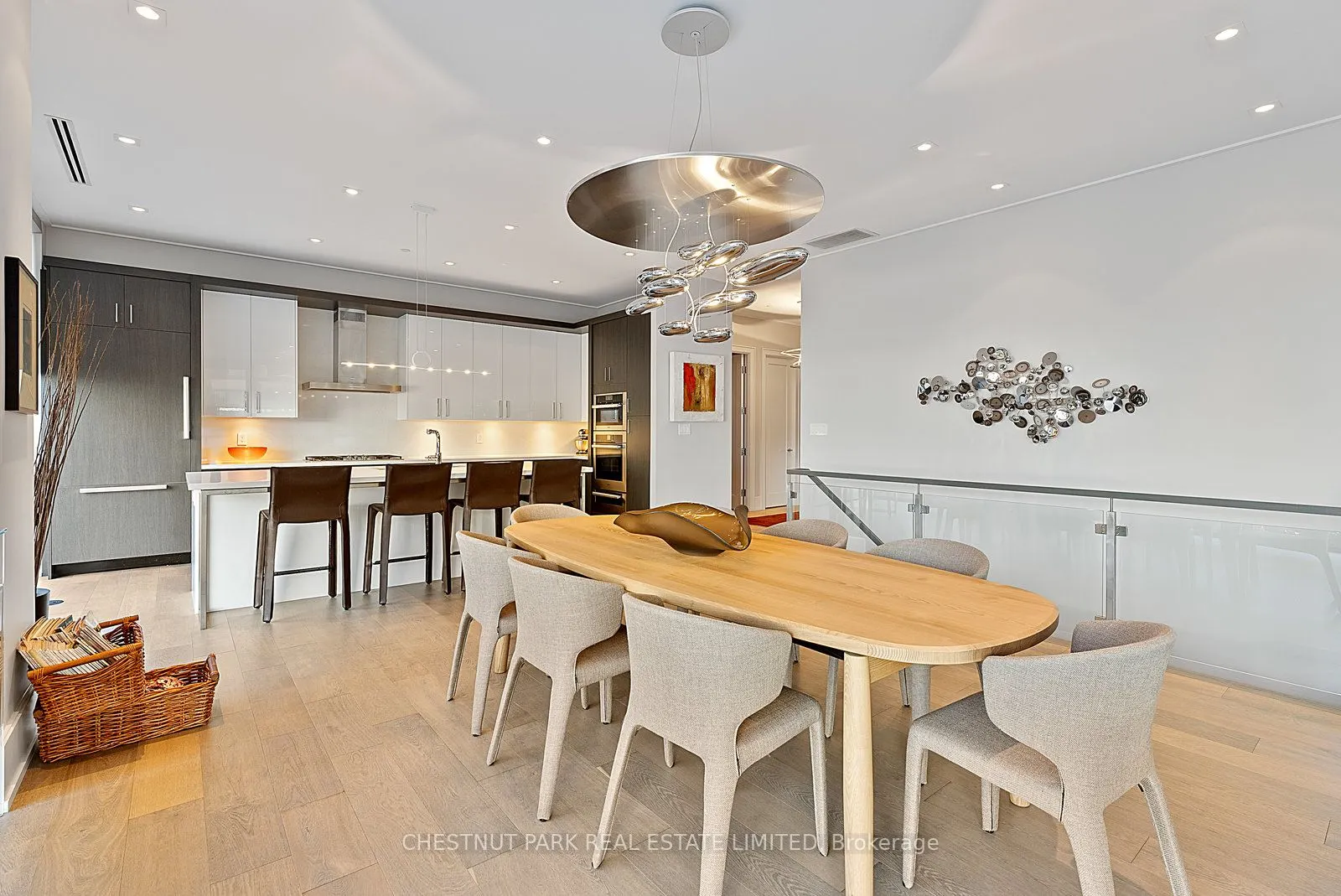 36 Hazelton Avenue, #3G