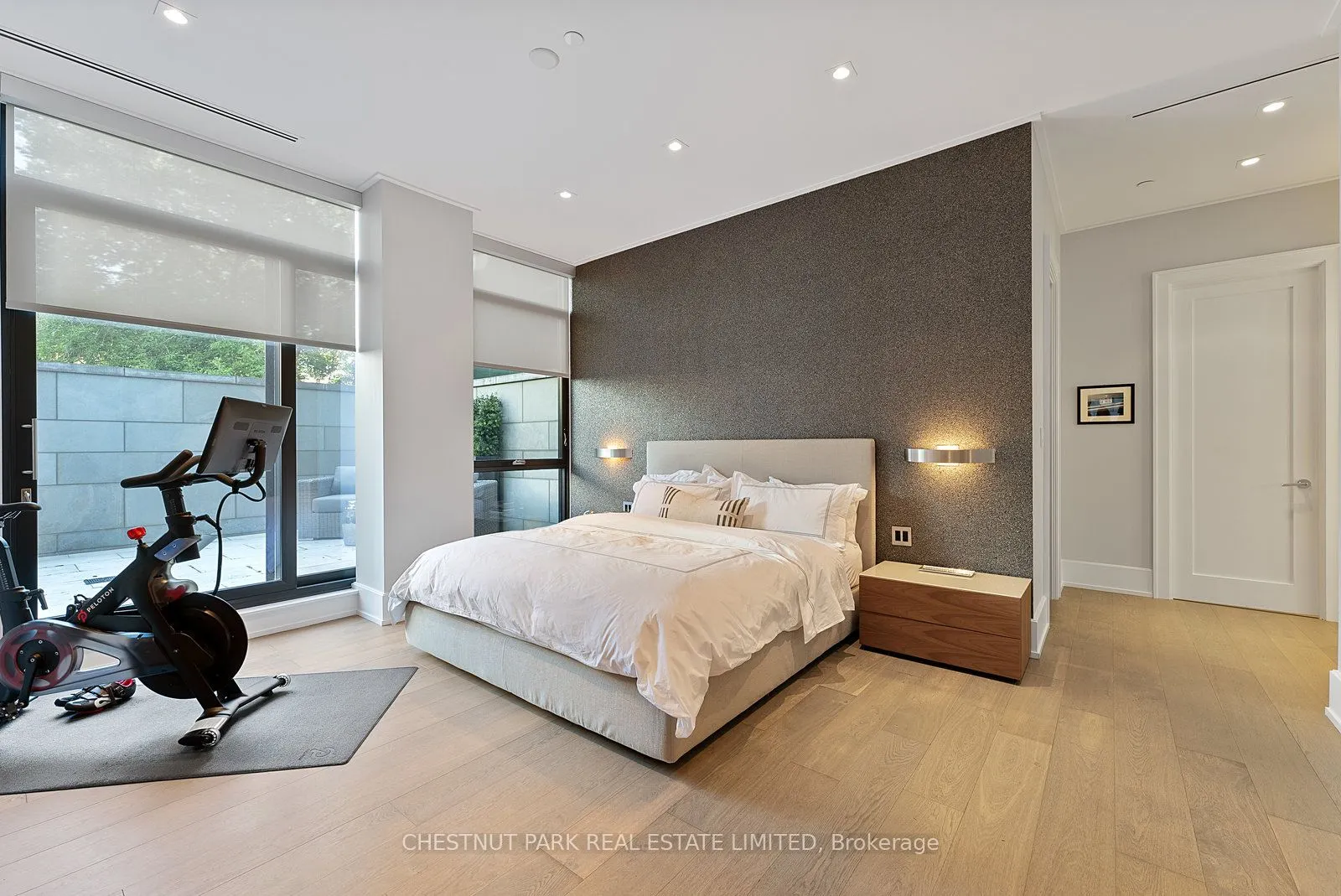 36 Hazelton Avenue, #3G