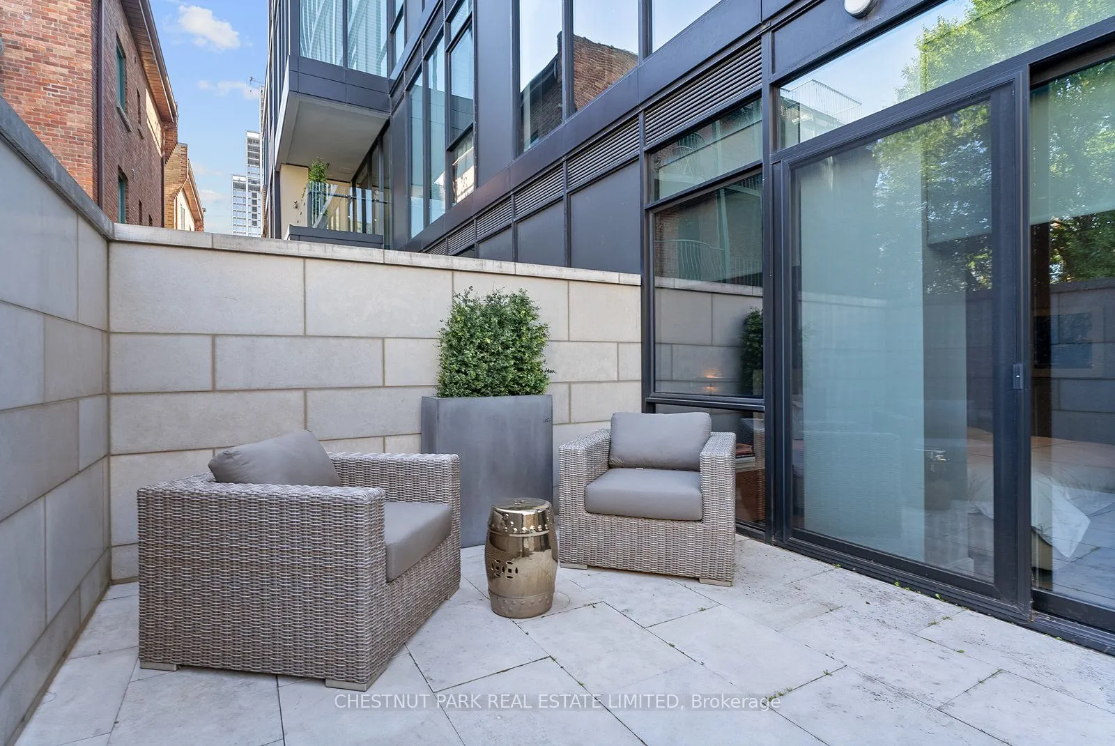 36 Hazelton Avenue, #3G
