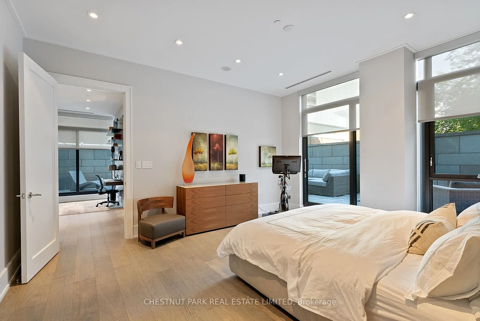 36 Hazelton Avenue, #3G
