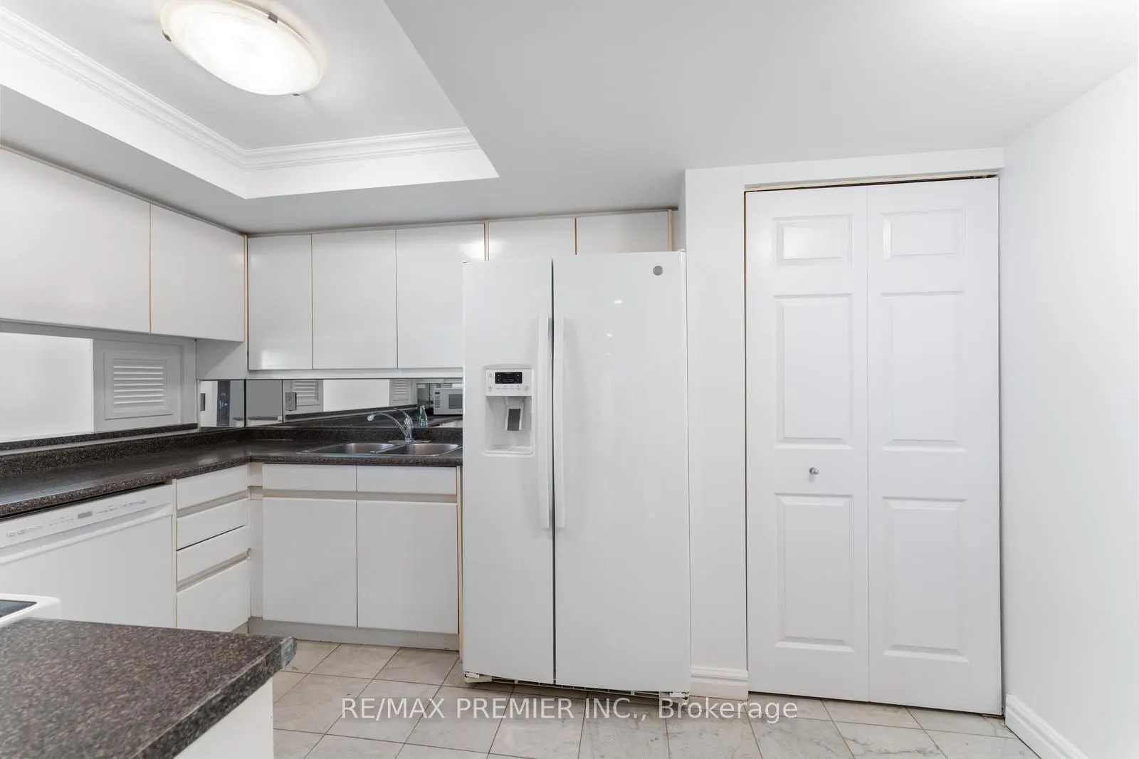 33 University Avenue, #502