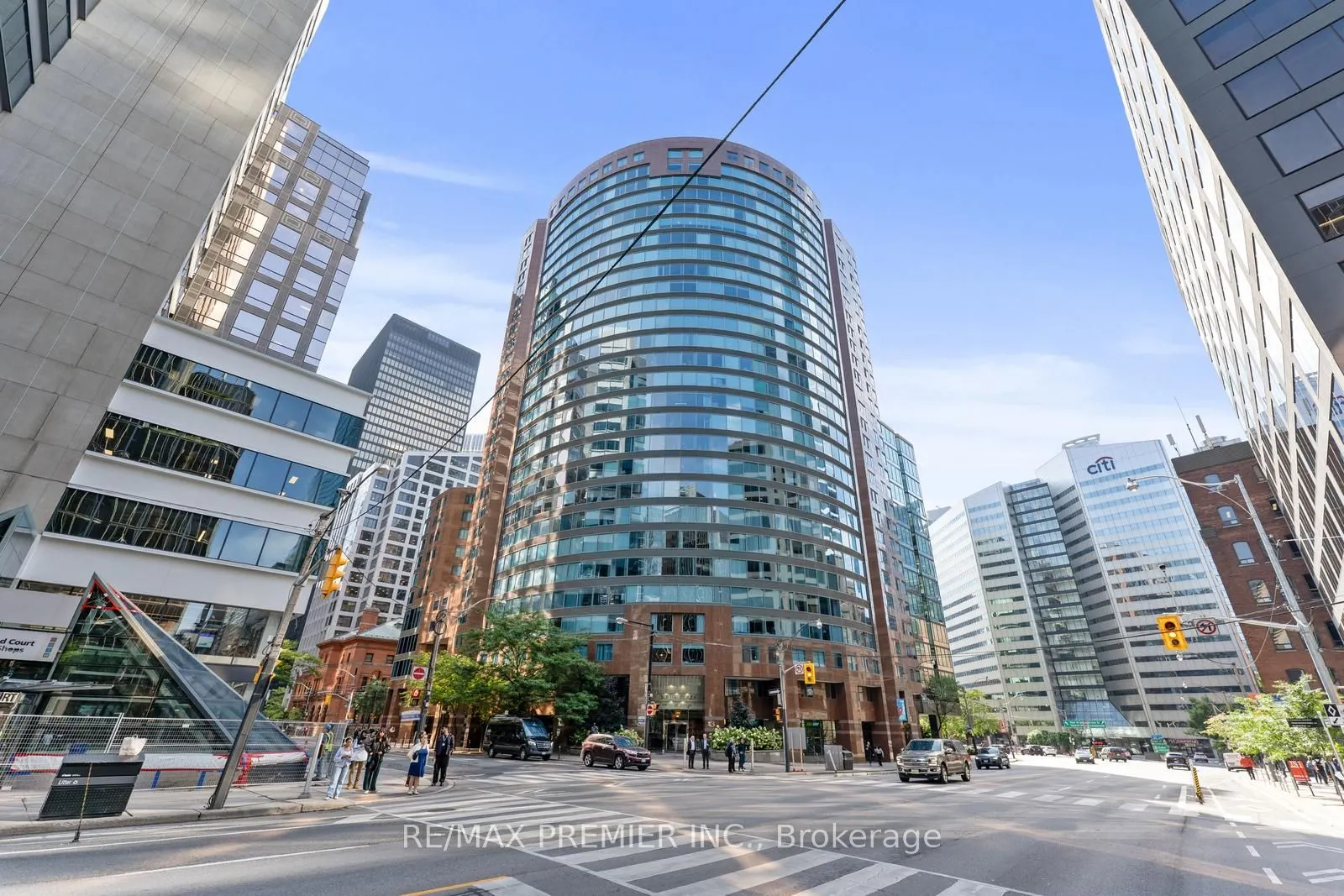 33 University Avenue, #502