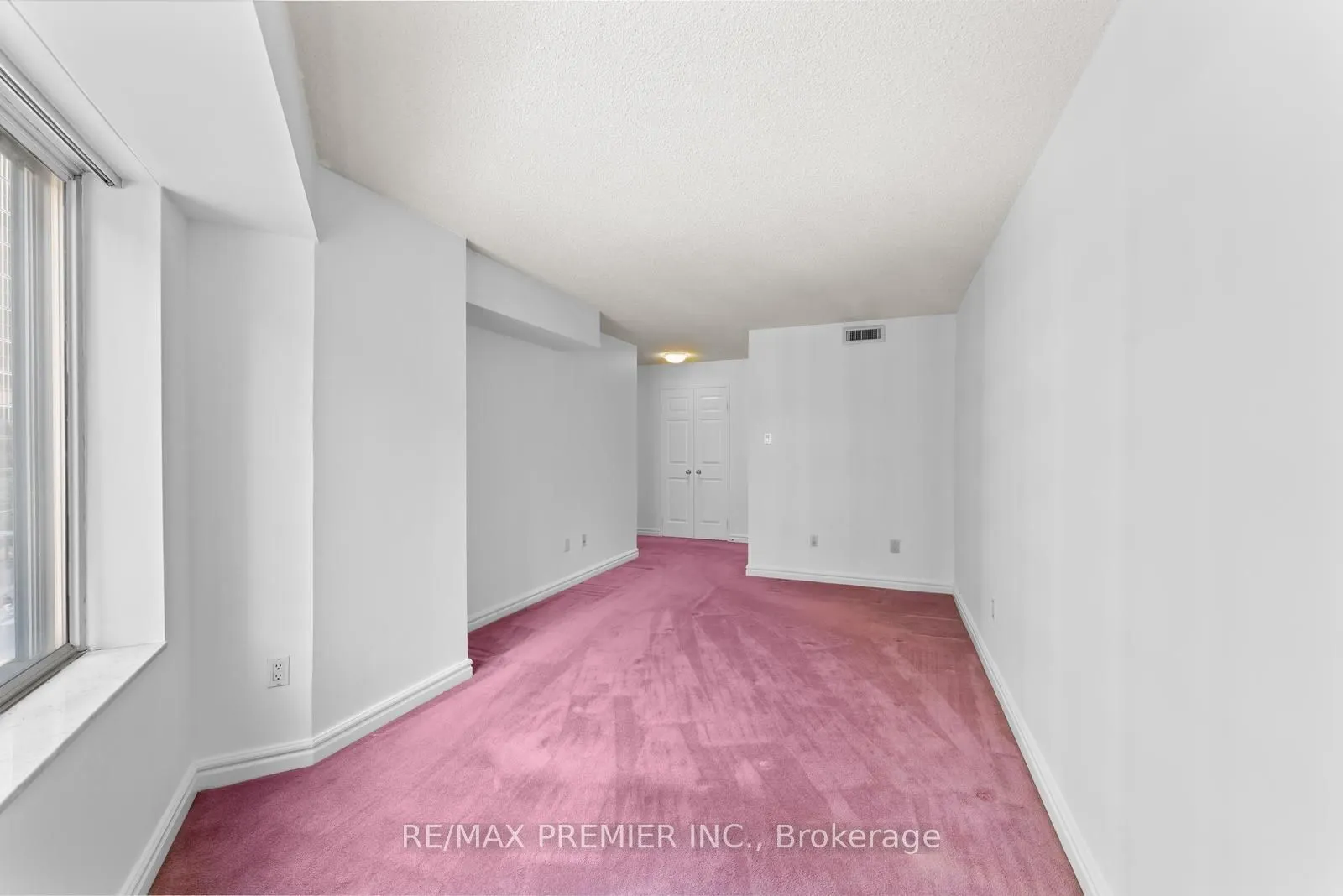 33 University Avenue, #502