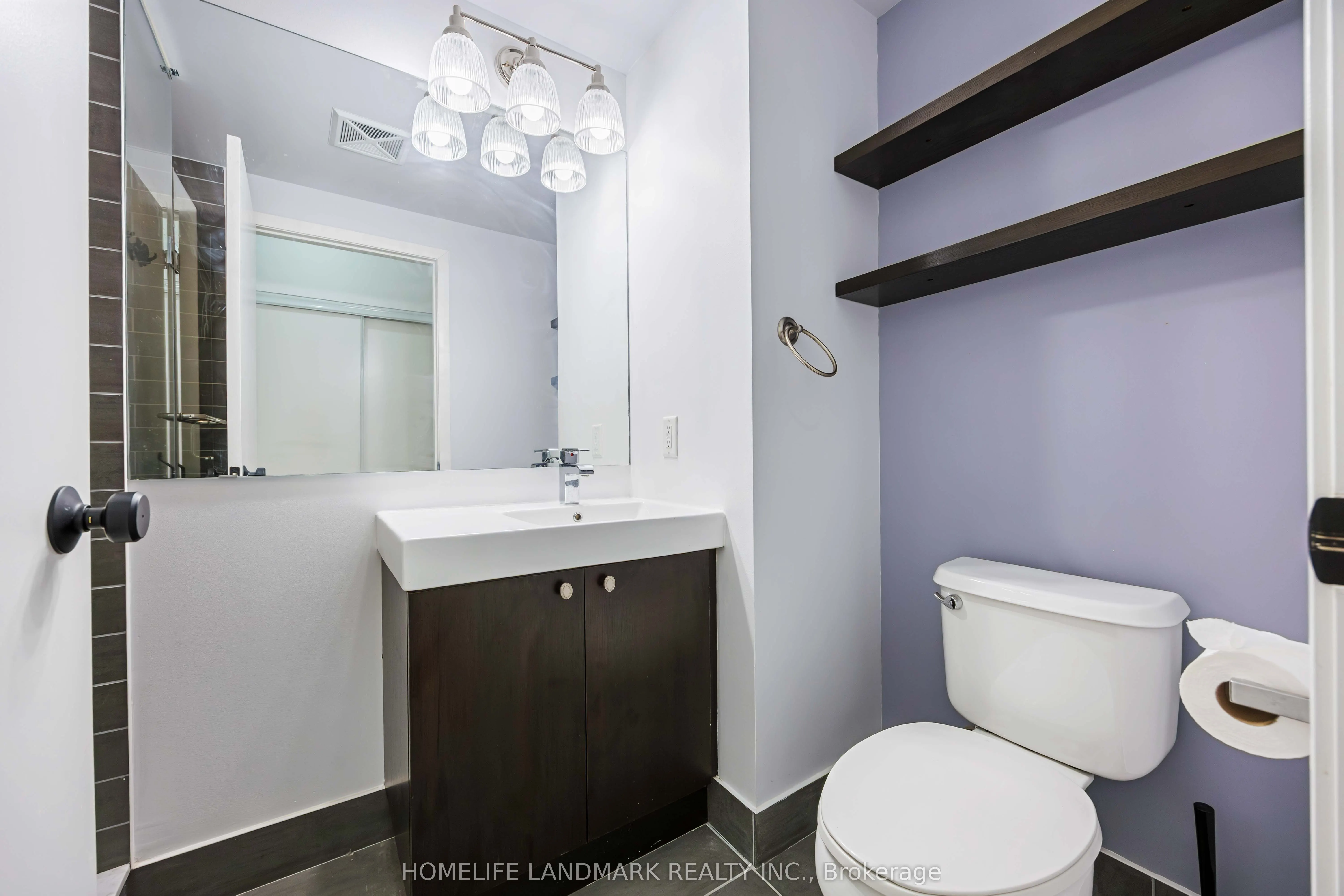 478 King Street W, #912