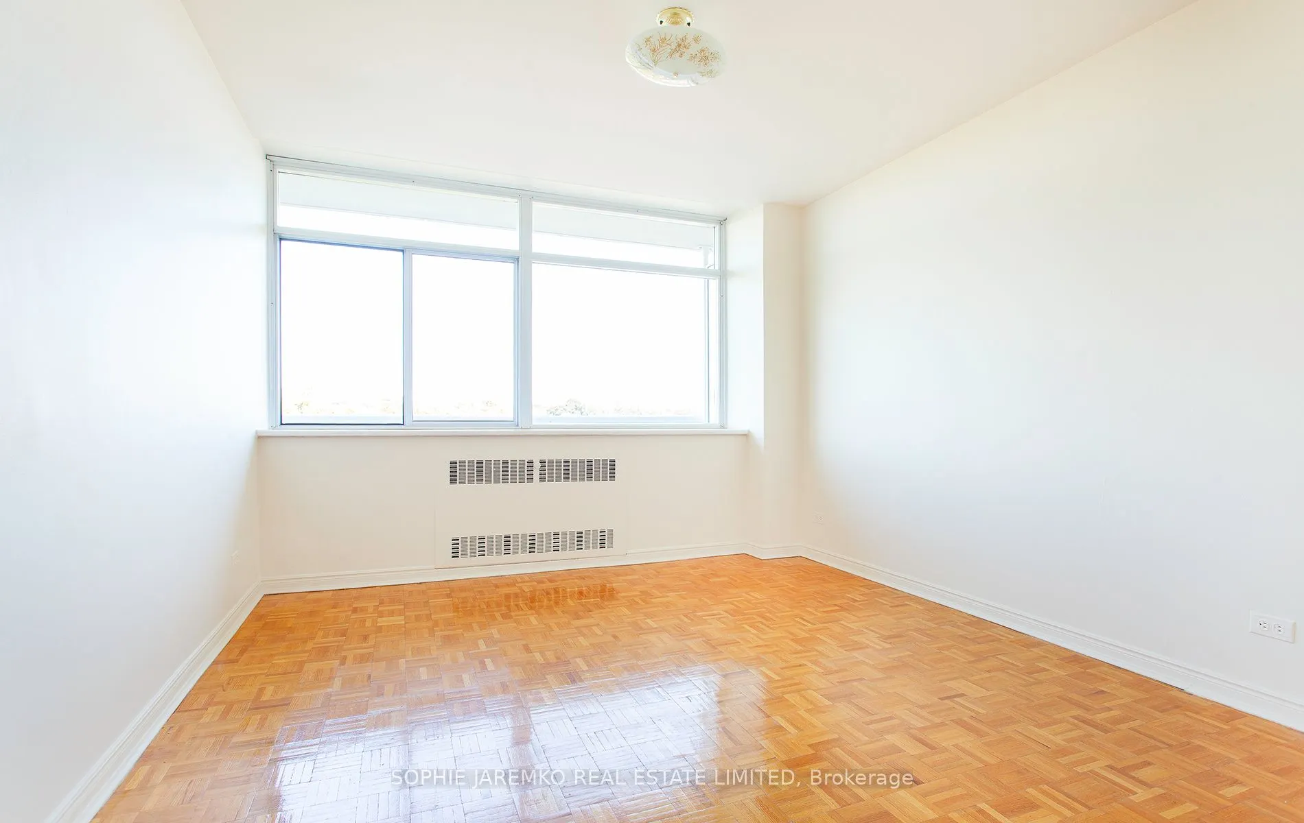 580 Christie Street, #814