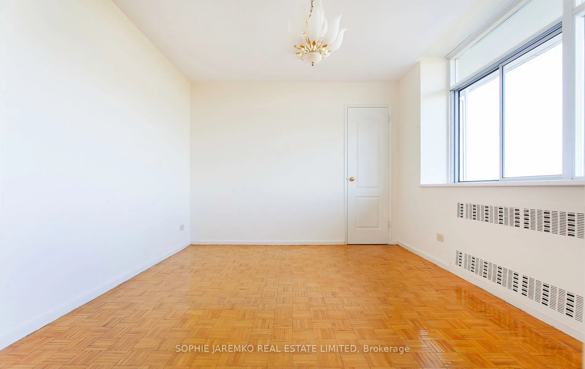580 Christie Street, #814