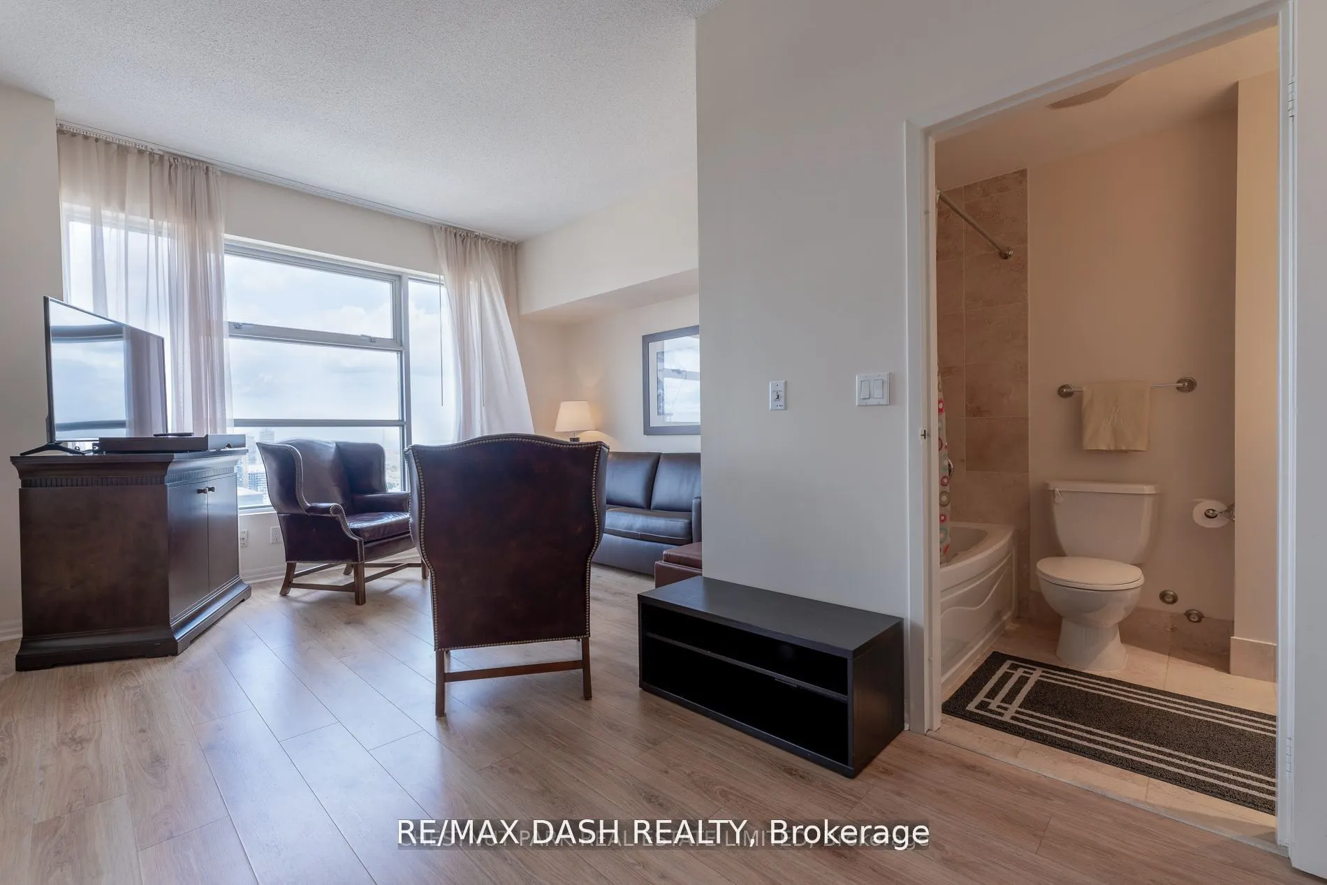 1 King Street W, #2904
