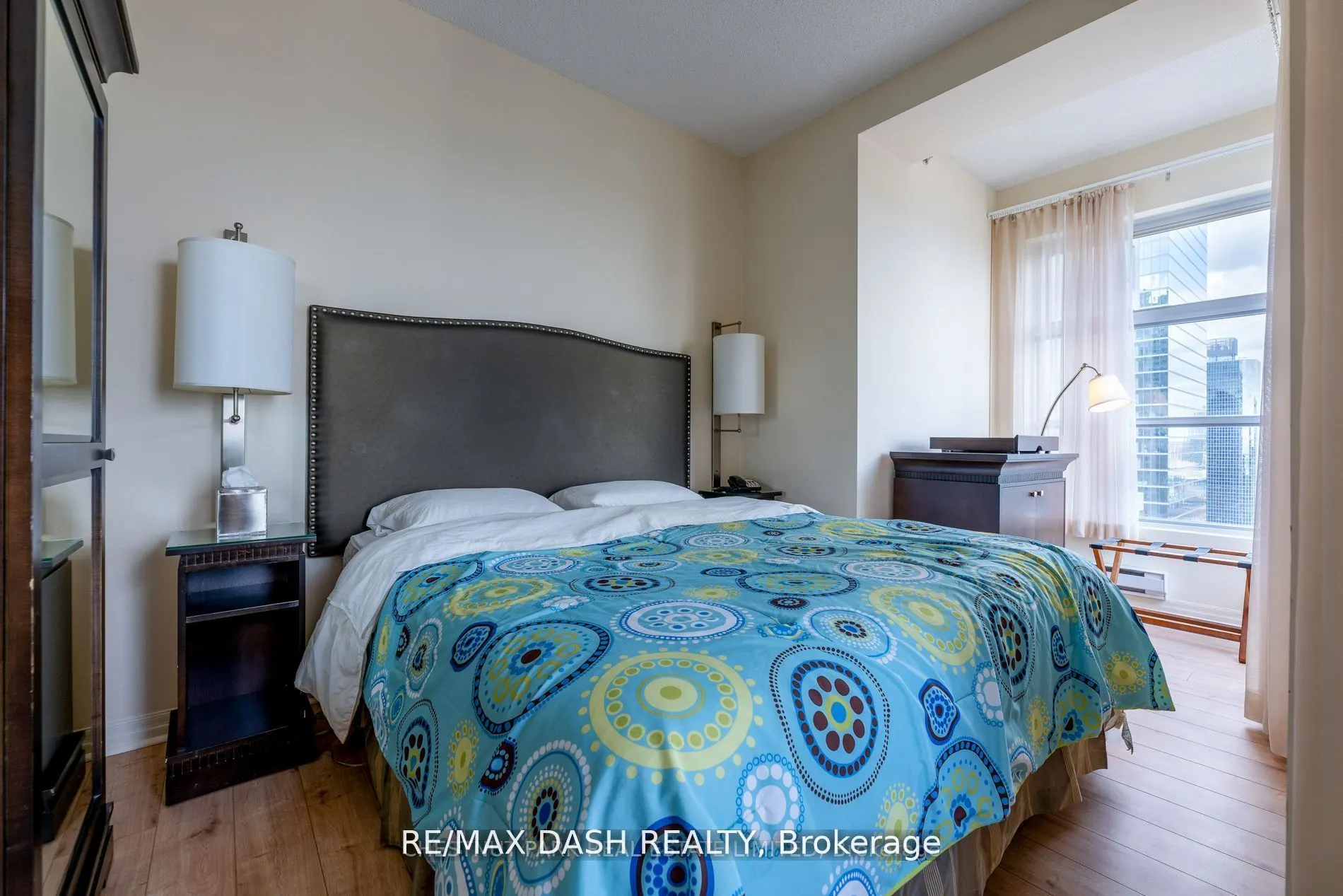 1 King Street W, #2904