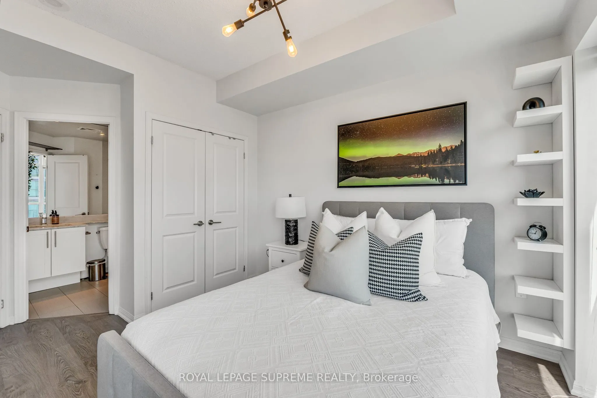 125 Western Battery Road, #2305