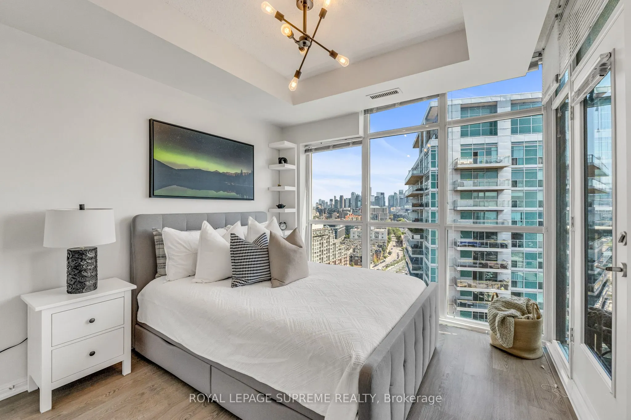 125 Western Battery Road, #2305