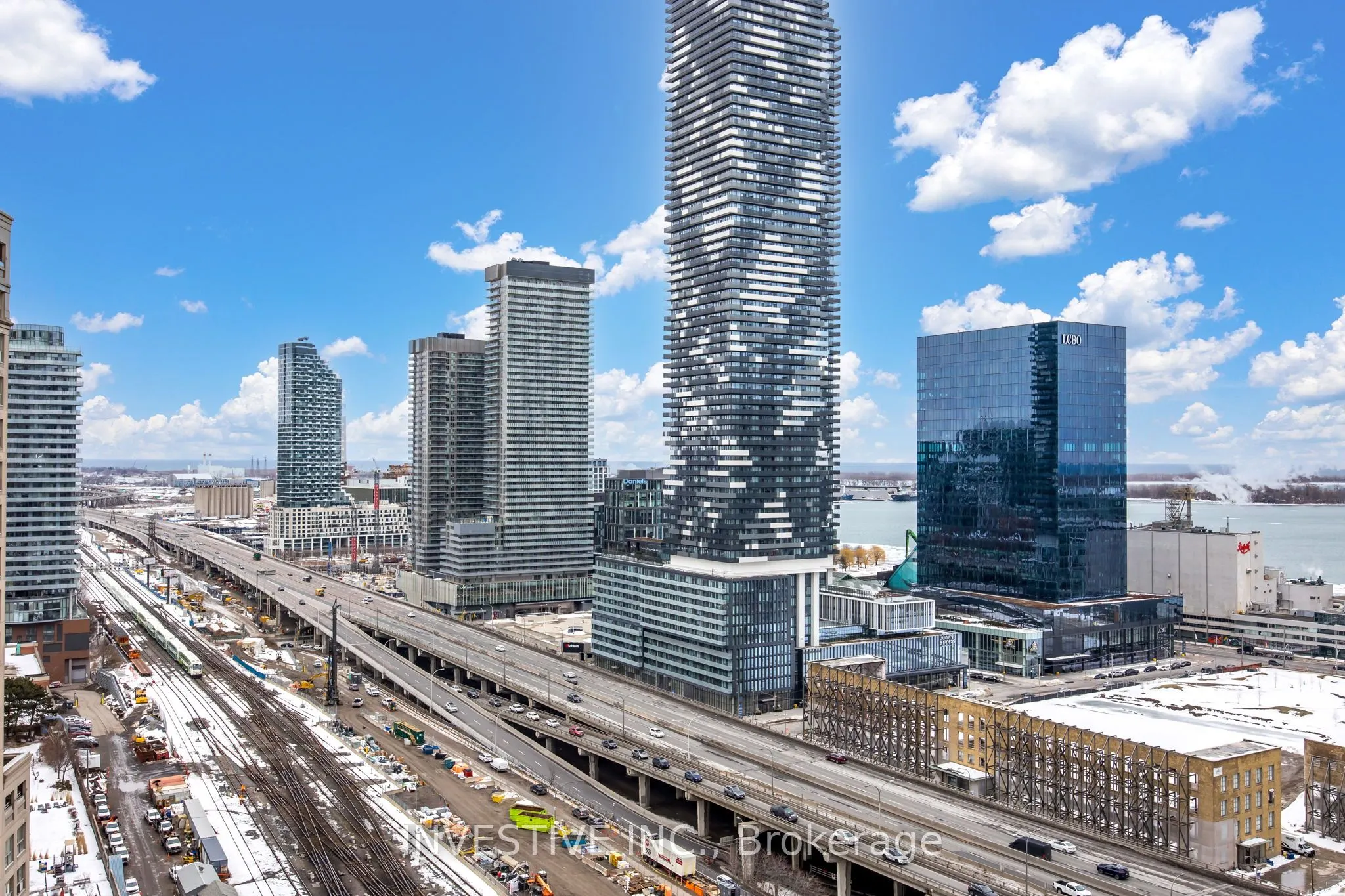1 The Esplanade, #2306