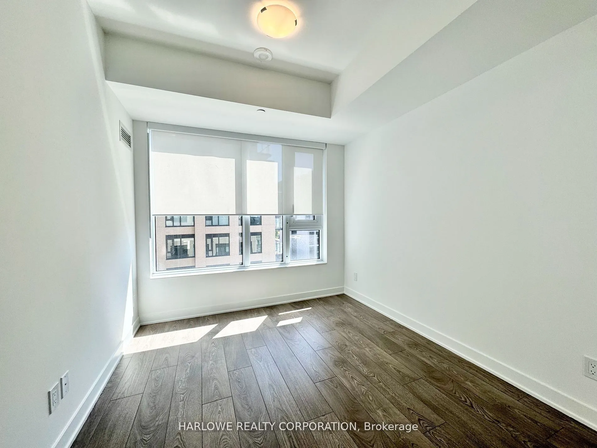 543 Richmond Street W, #925
