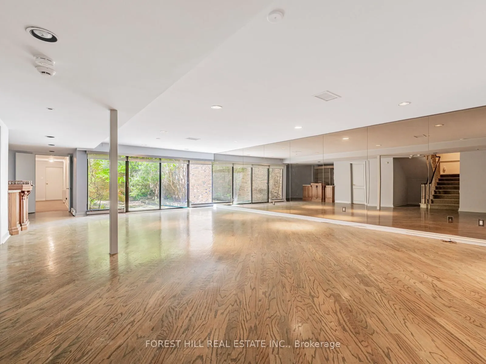 82 Oriole Road, #2