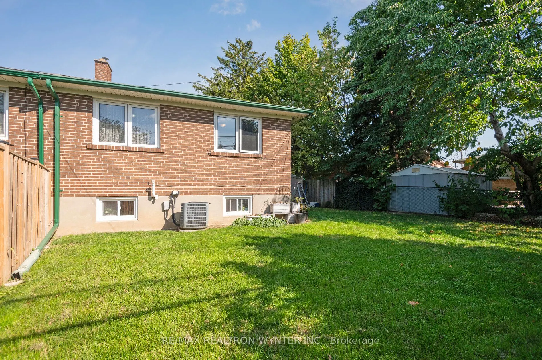 124 Fortrose Crescent