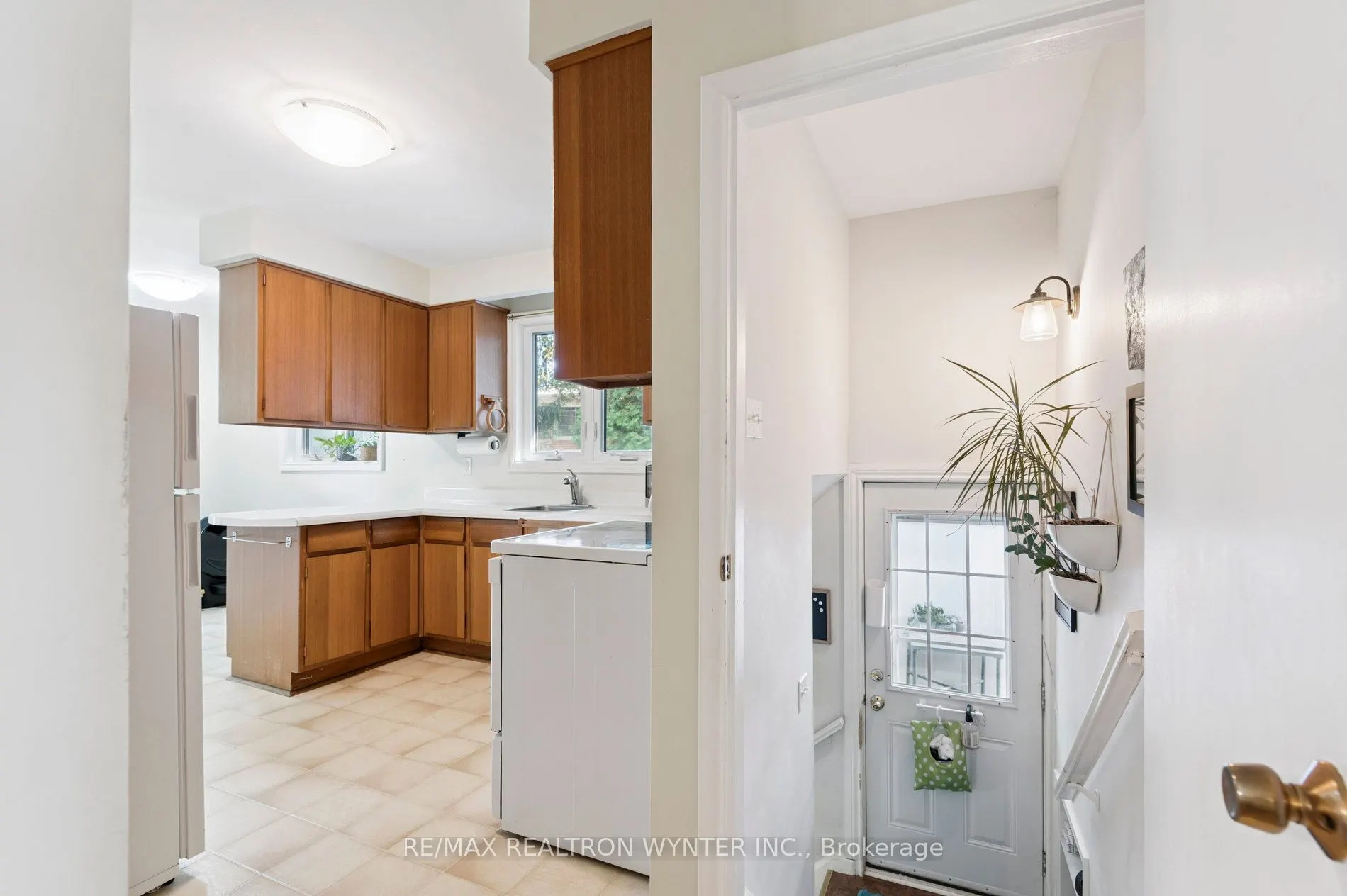 124 Fortrose Crescent