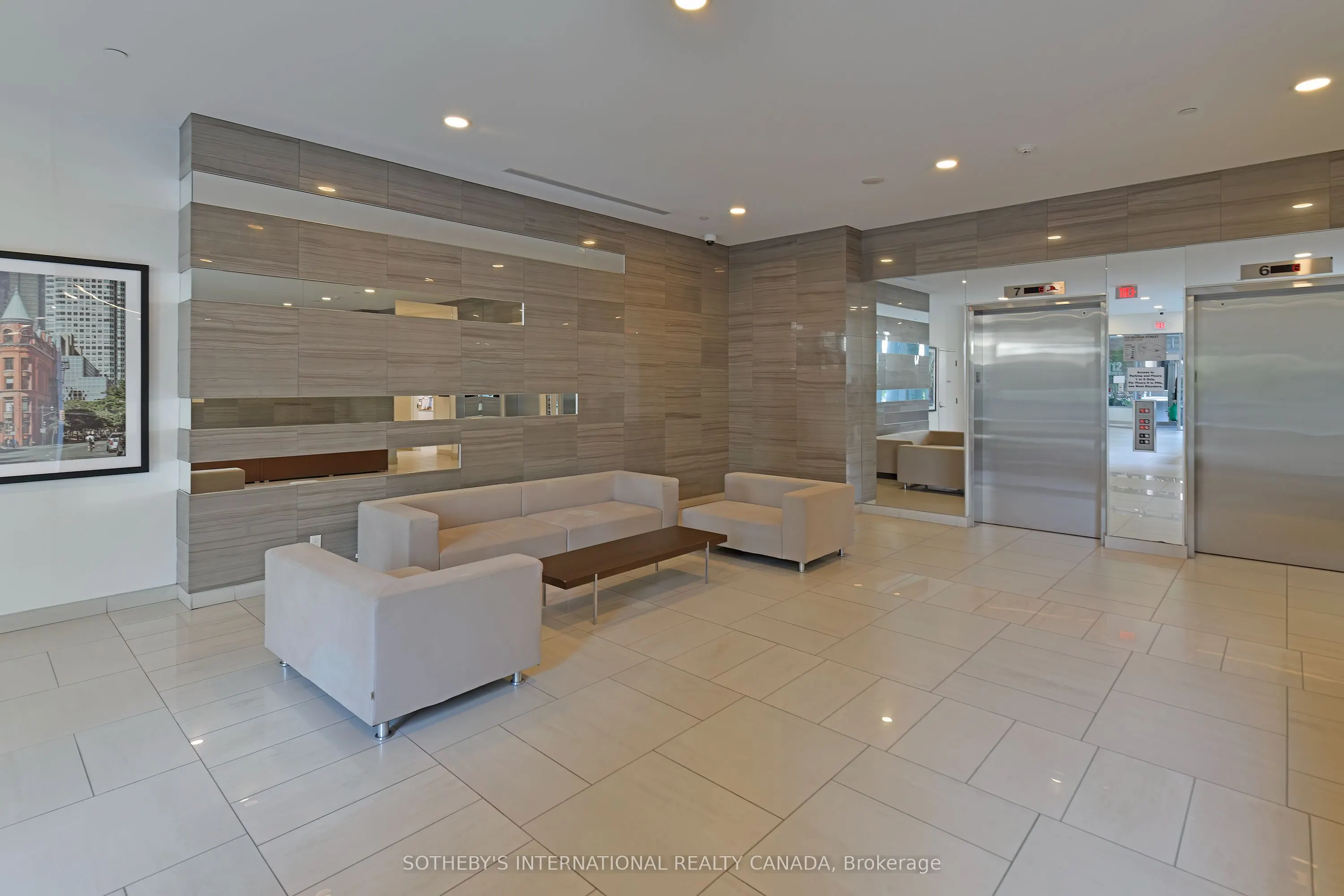 112 George Street, #301