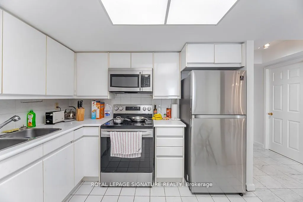 500 Glencairn Avenue, #309