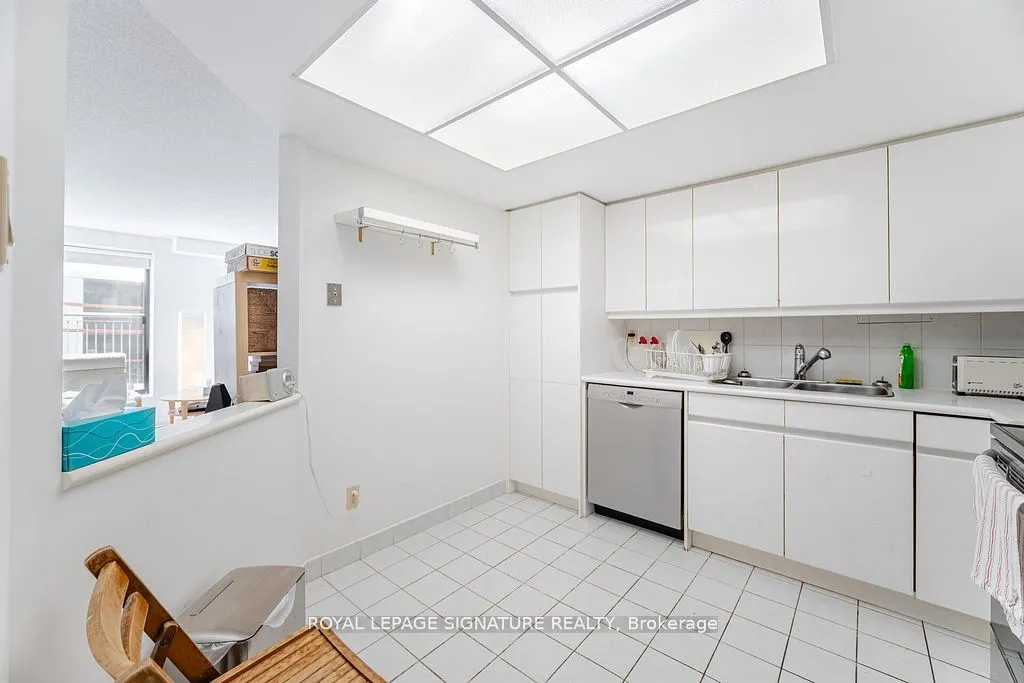 500 Glencairn Avenue, #309