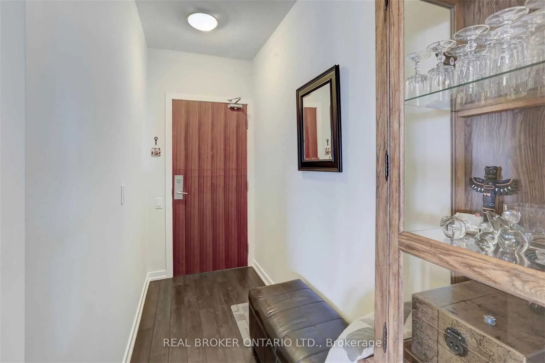 30 Canterbury Place, #702