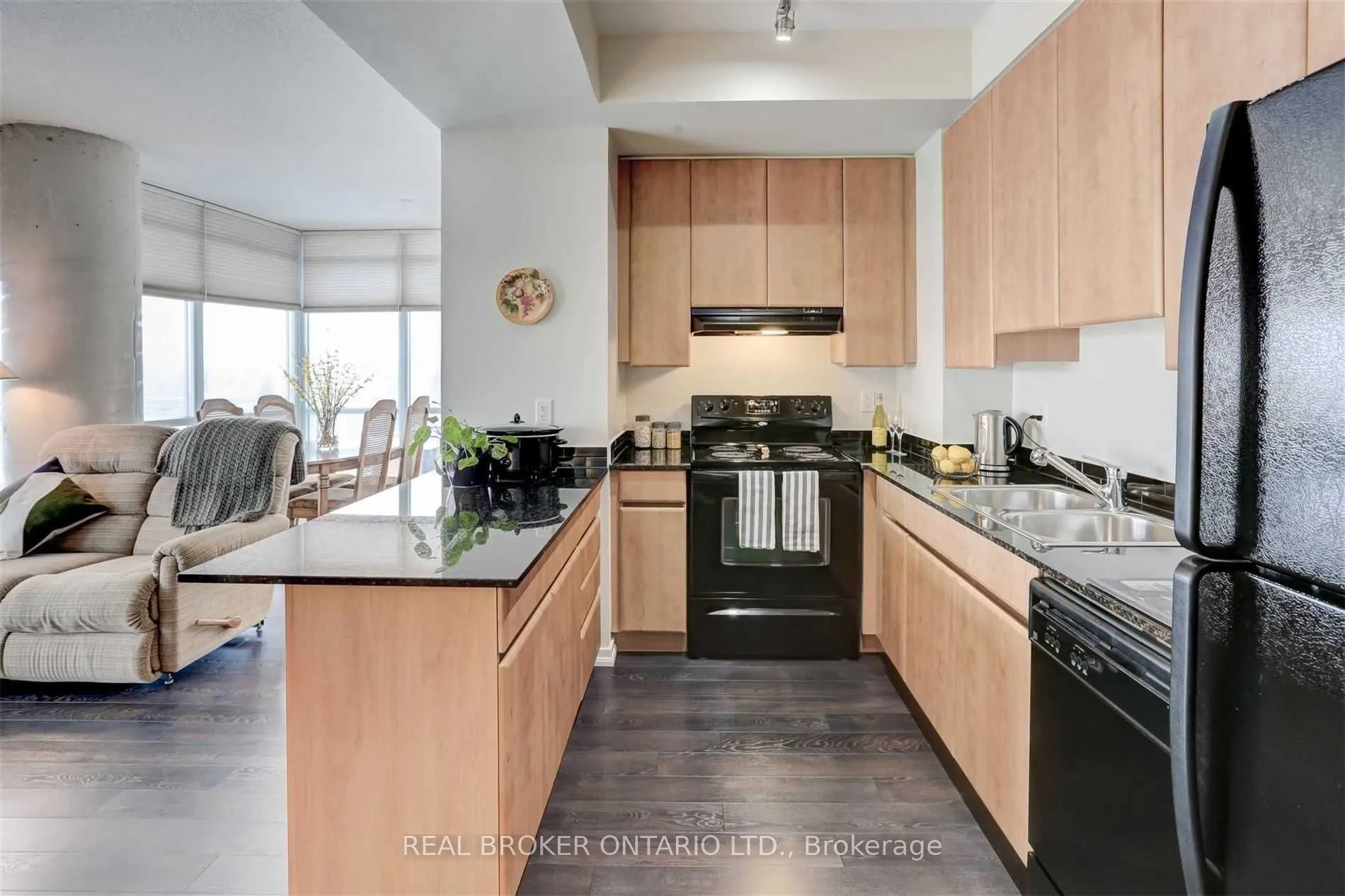 30 Canterbury Place, #702