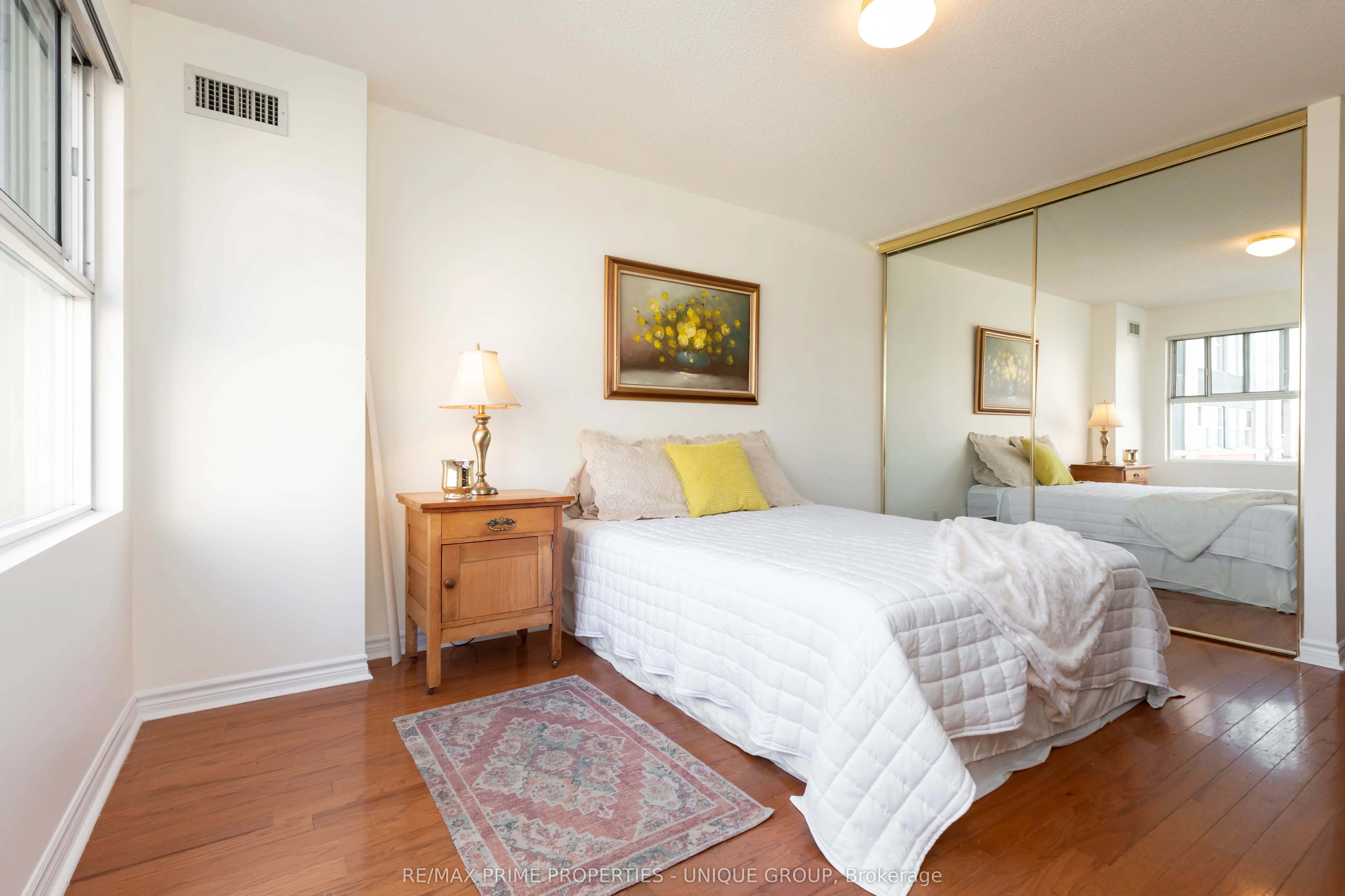 18 Concorde Place, #808
