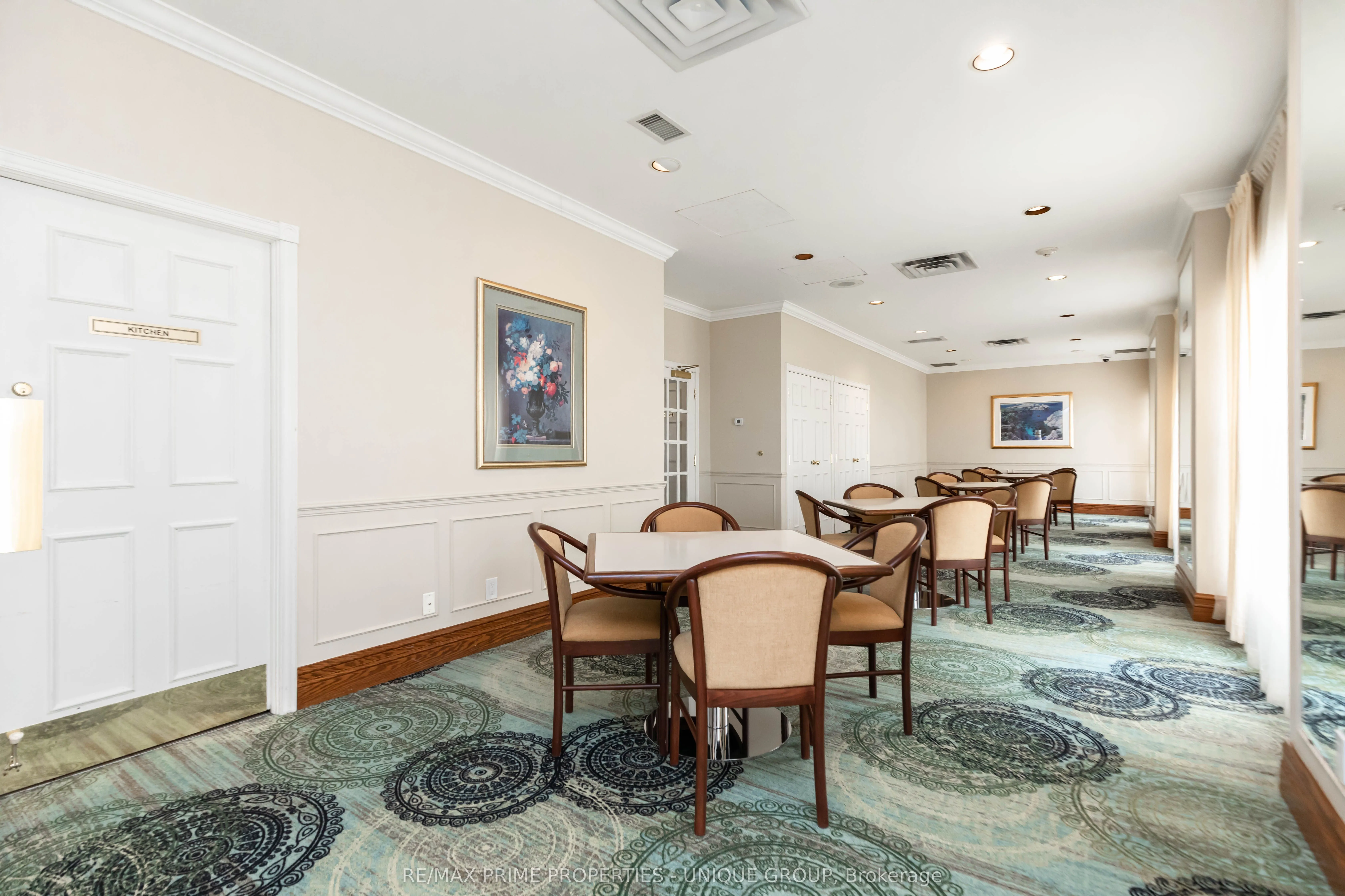 18 Concorde Place, #808