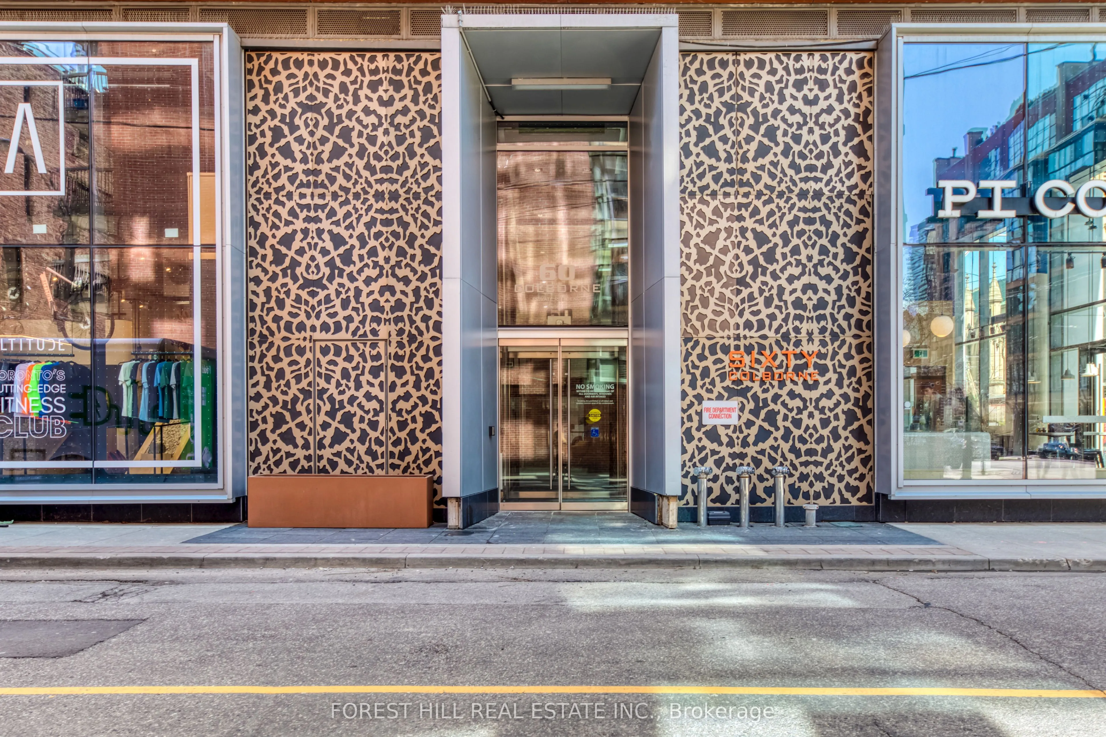 60 Colborne Street, #211