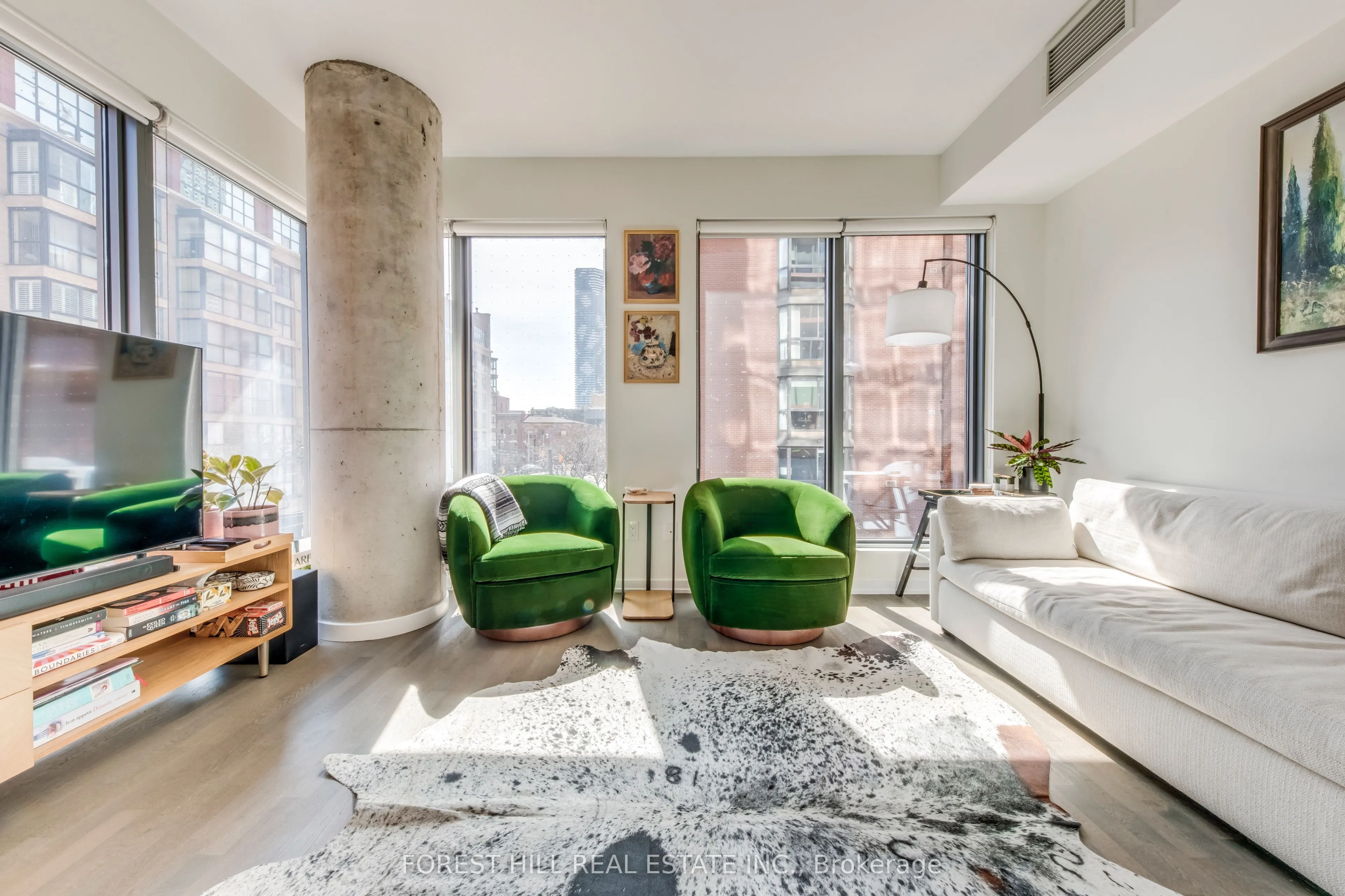 60 Colborne Street, #211