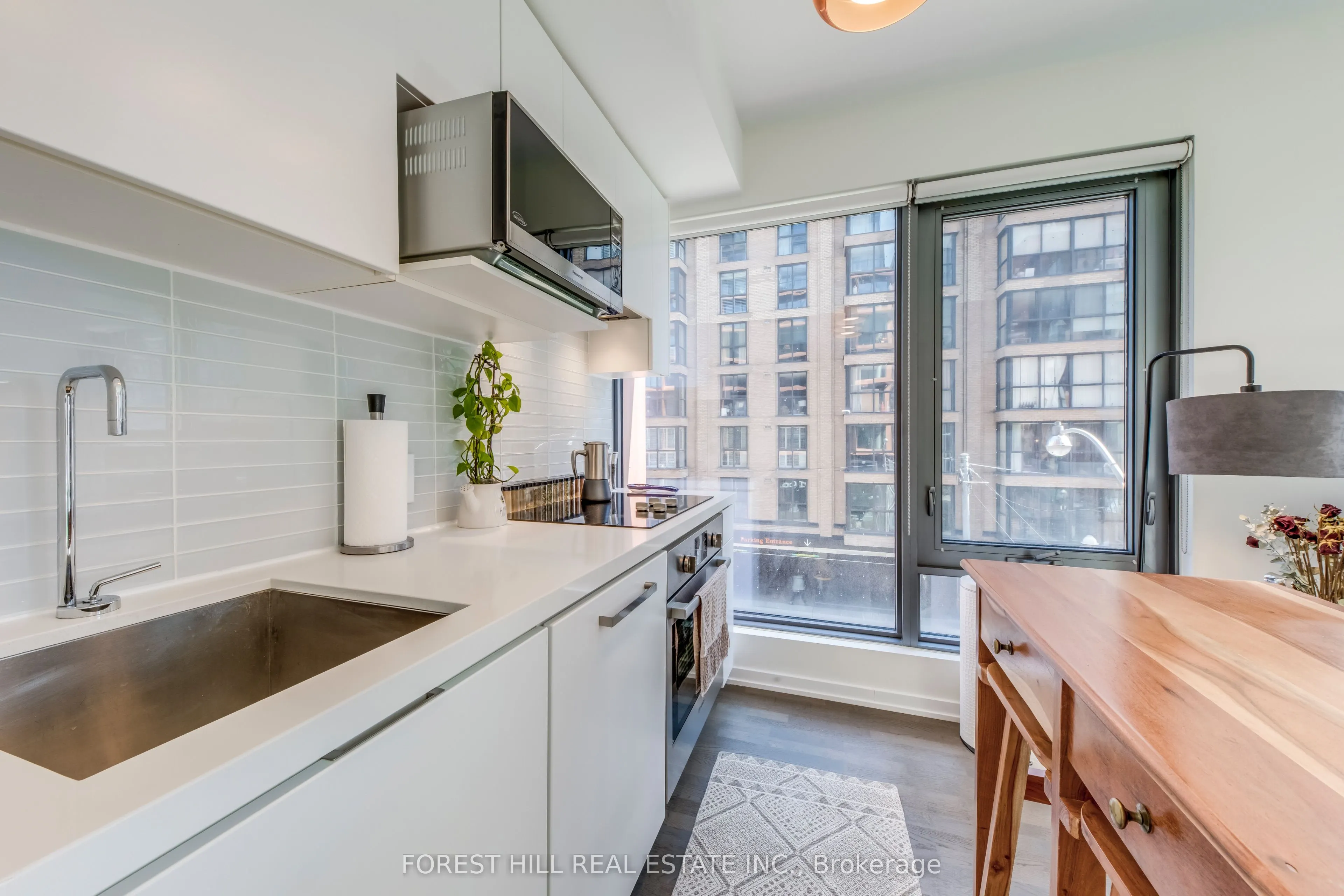 60 Colborne Street, #211