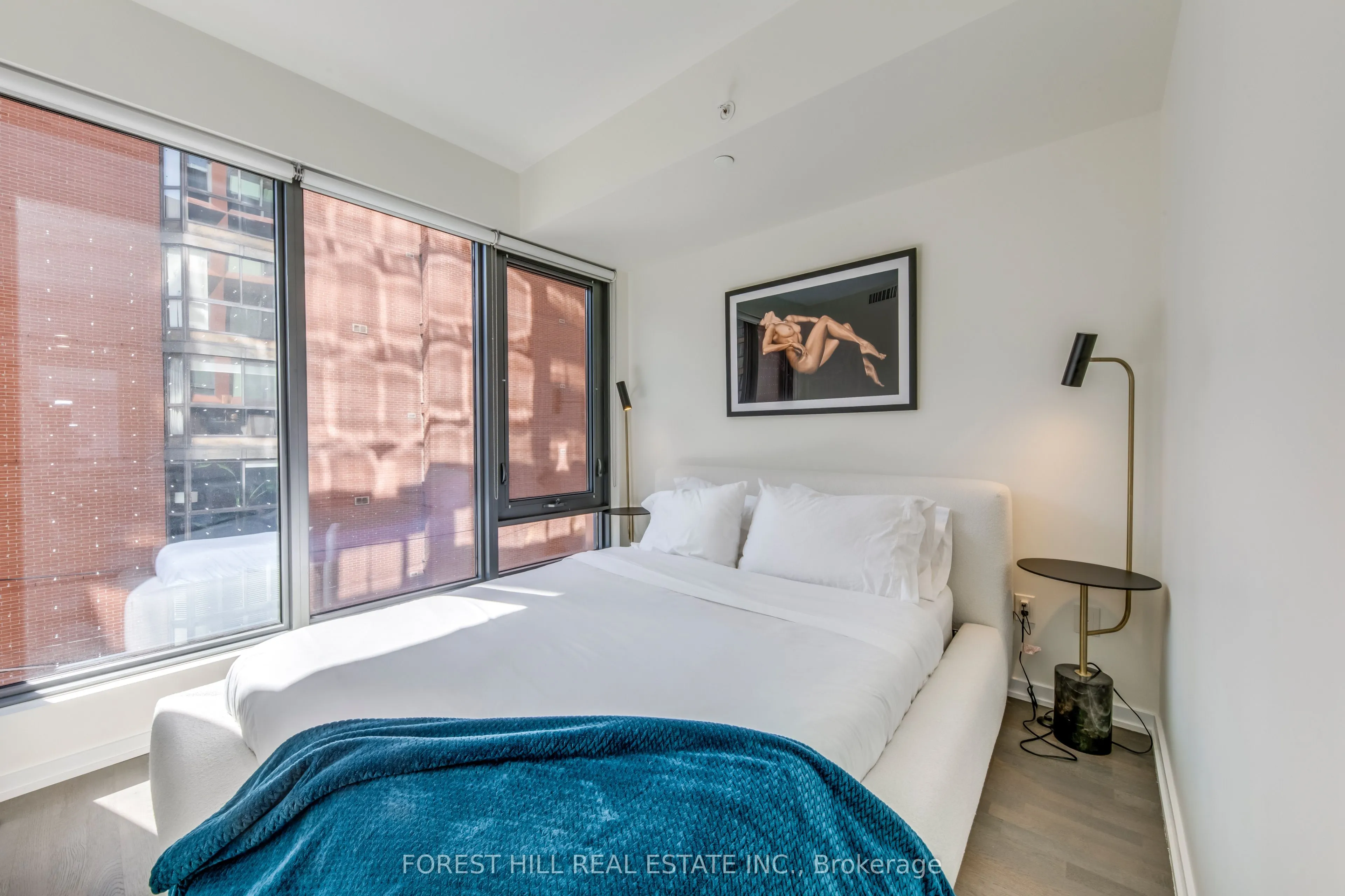 60 Colborne Street, #211