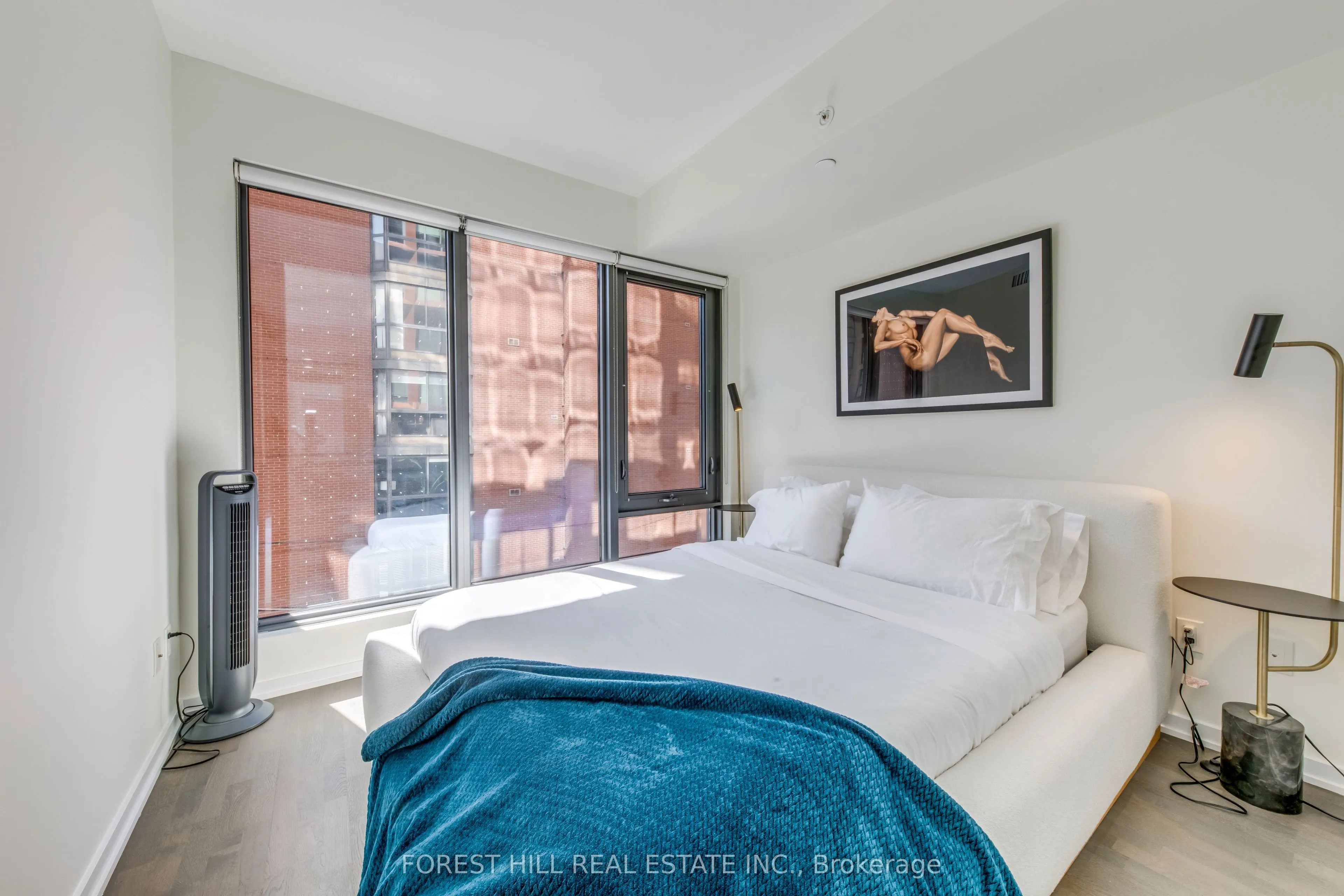 60 Colborne Street, #211