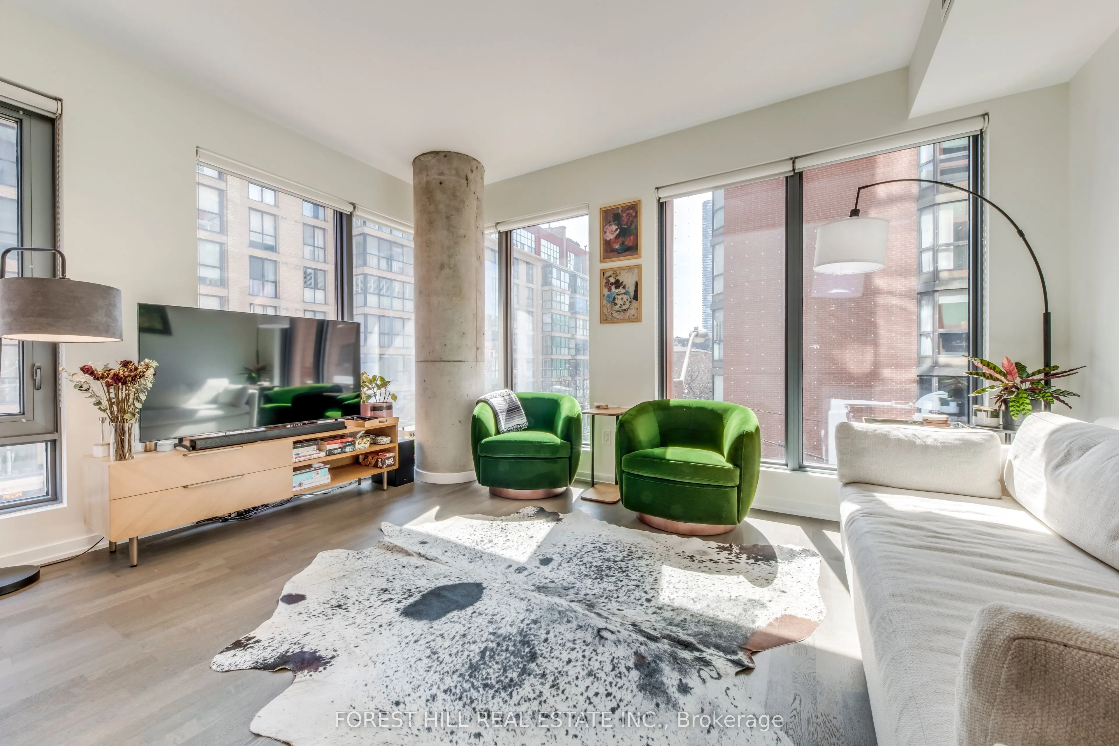 60 Colborne Street, #211