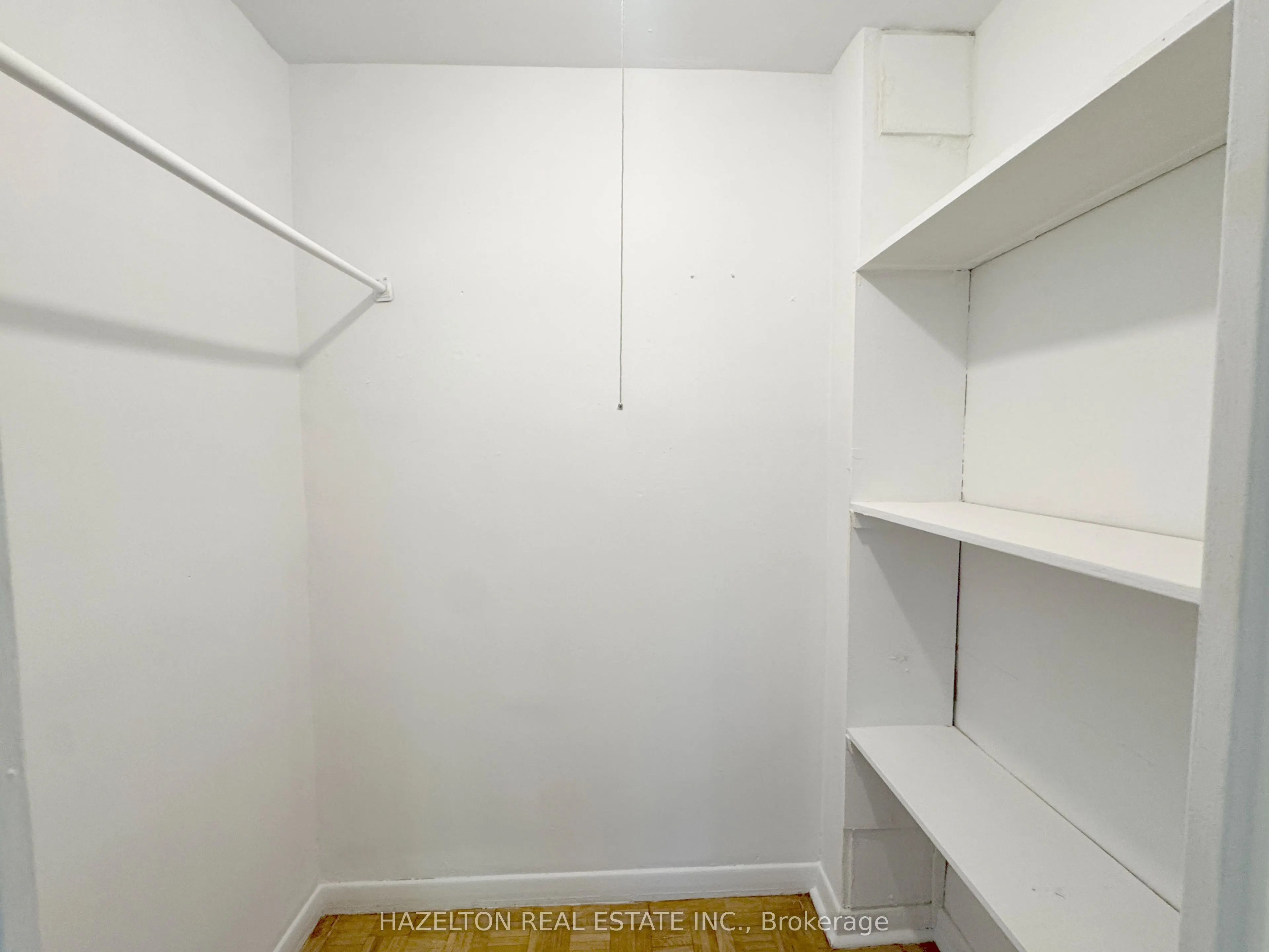 88 Wellesley Street E, #206